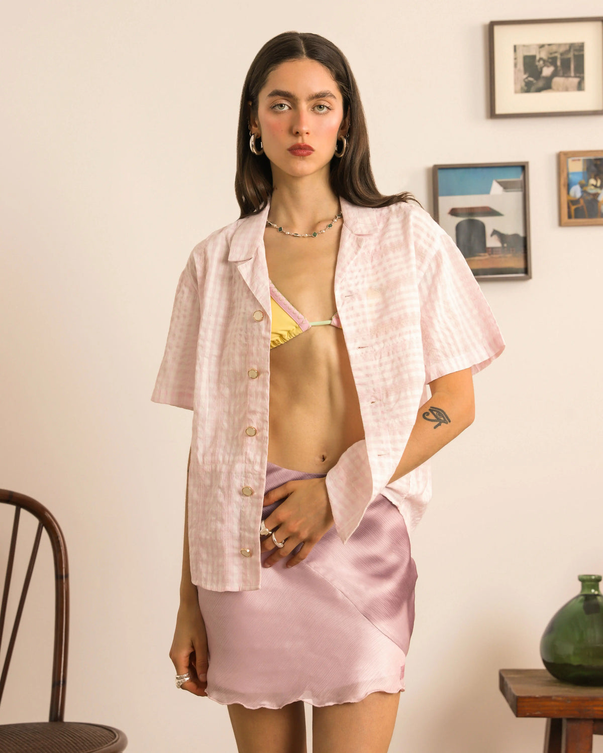 Woman [Model is 173cm/5’67” wearing size S]