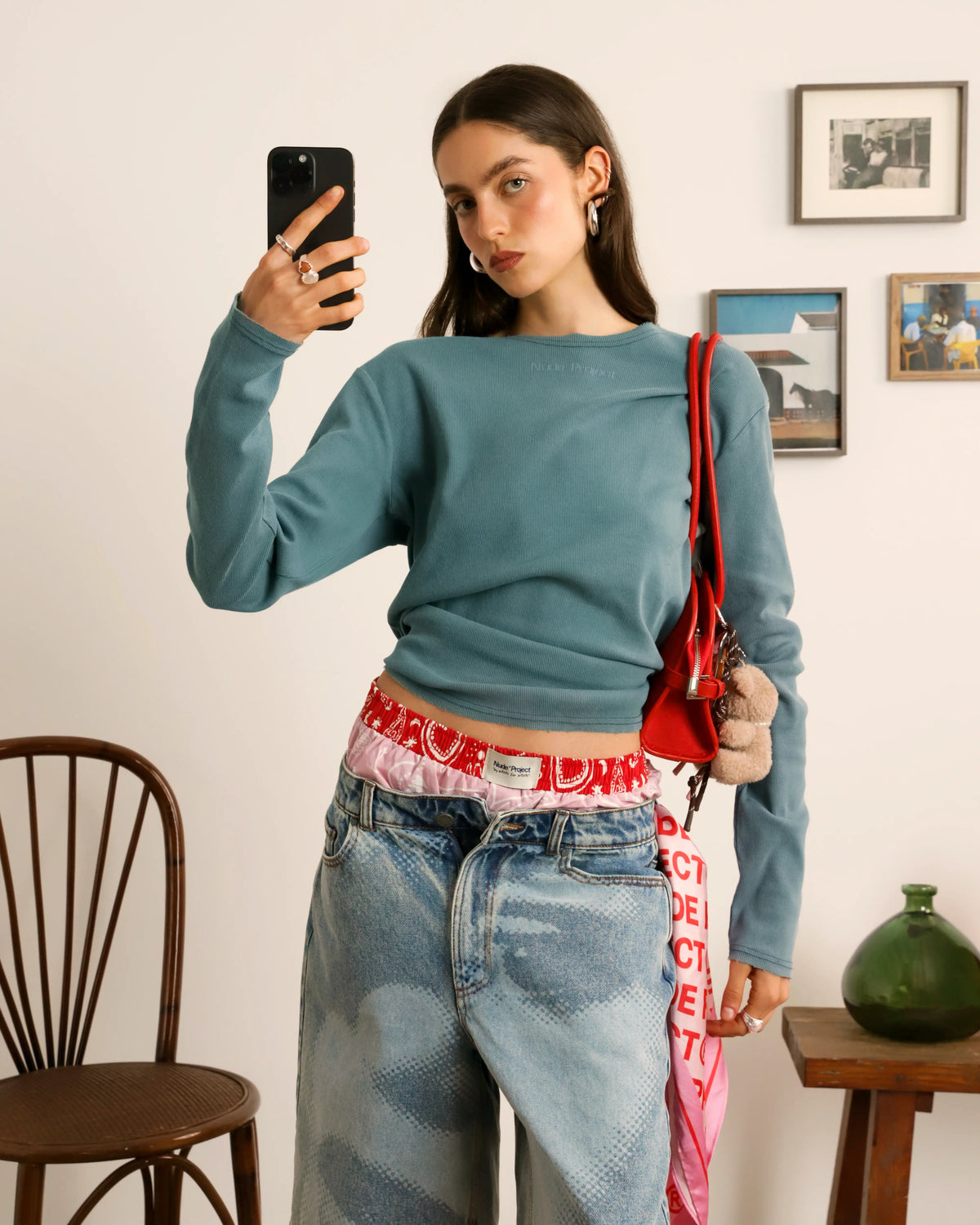 Woman [Model is 173cm/5’67” wearing size S]