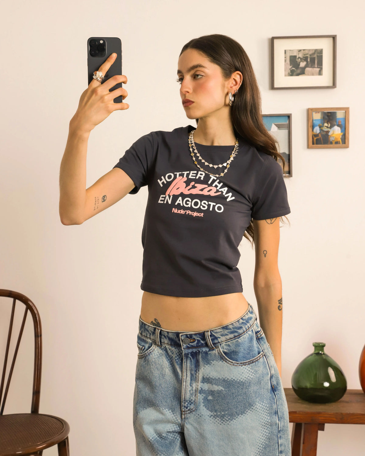 Woman [Model is 173cm/5’67” wearing size S]