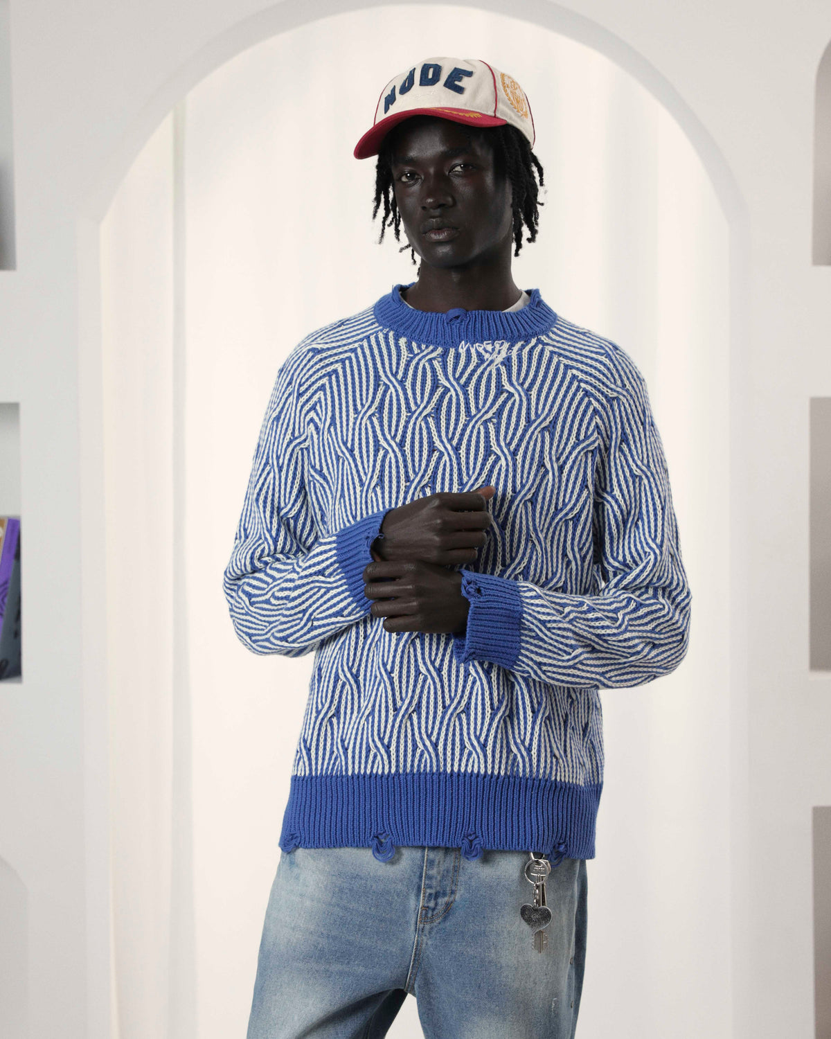 MAN [Model is 186cm/6’1” wearing size M]