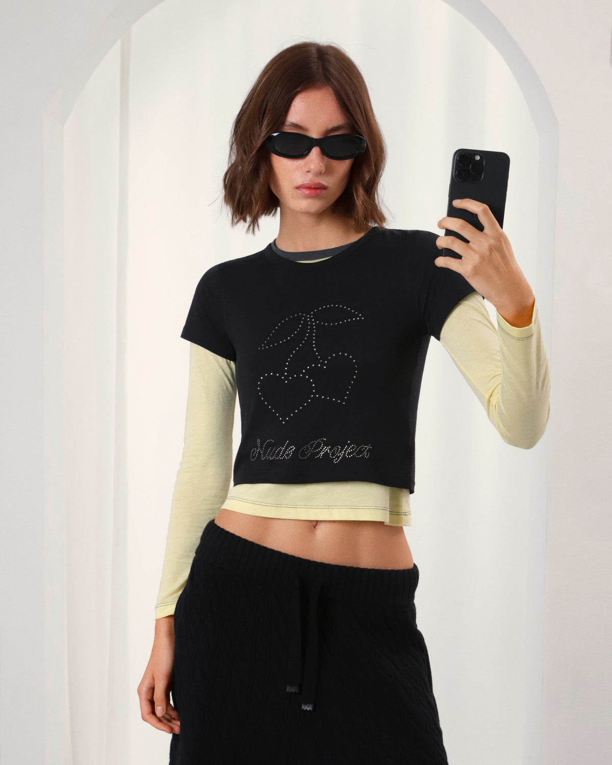 WOMAN [Model is 177cm/5’9” wearing size S]