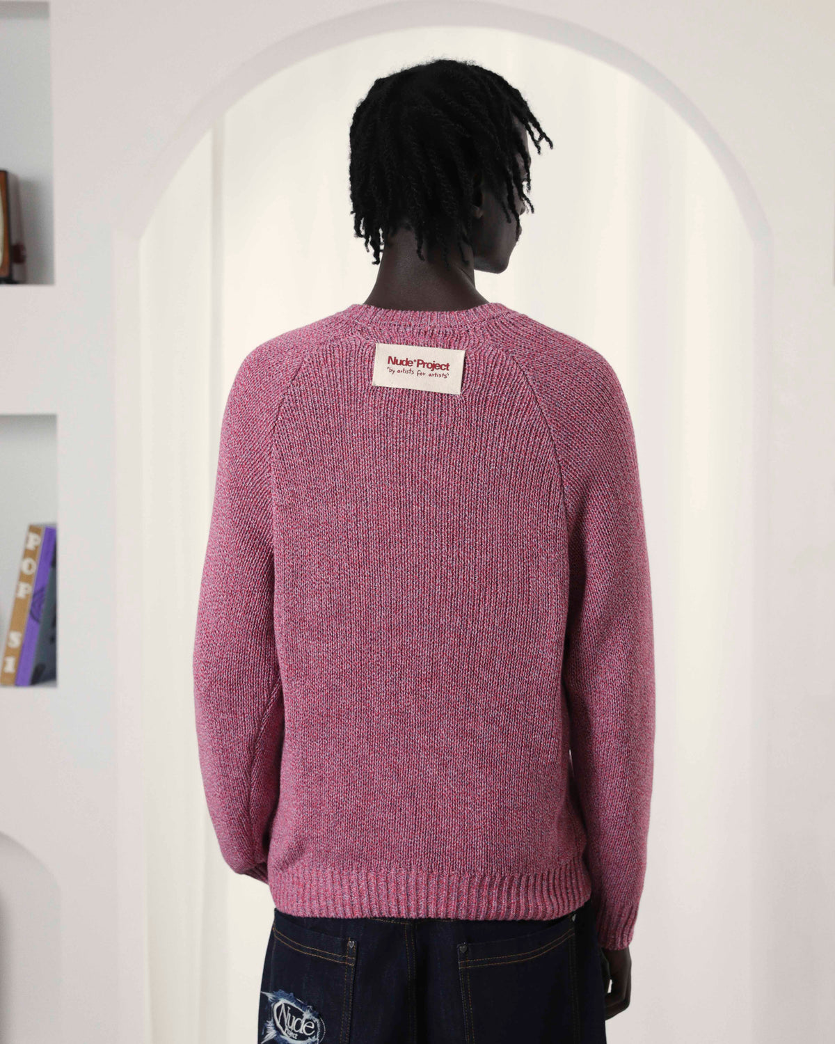 man [Model is 186cm/6’1” wearing size M]