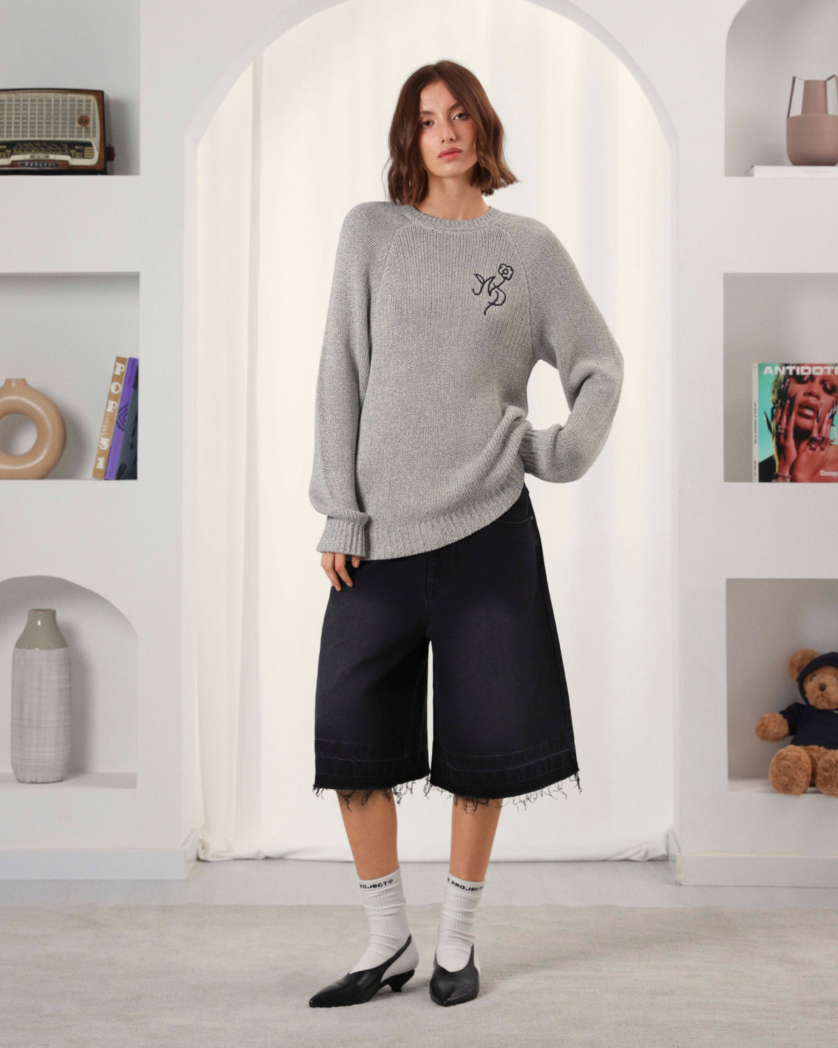 woman [Model is 177cm/5’9” wearing size S]