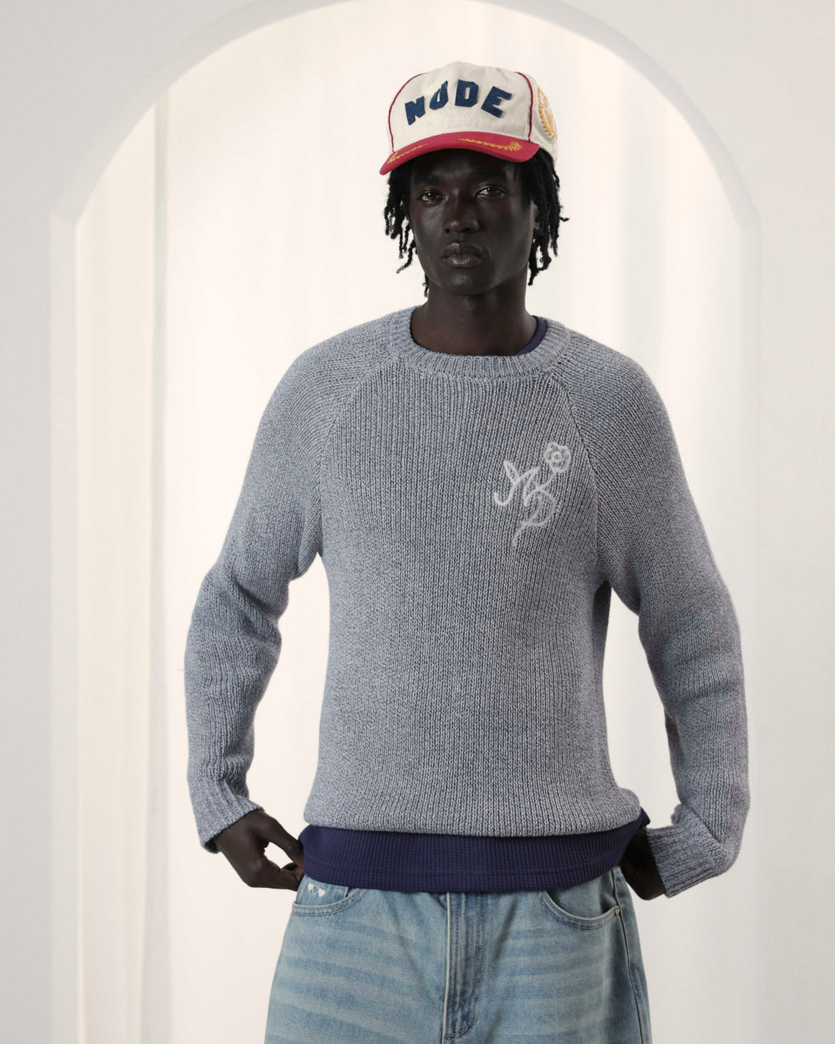 MAN [Model is 186cm/6’1” wearing size M]