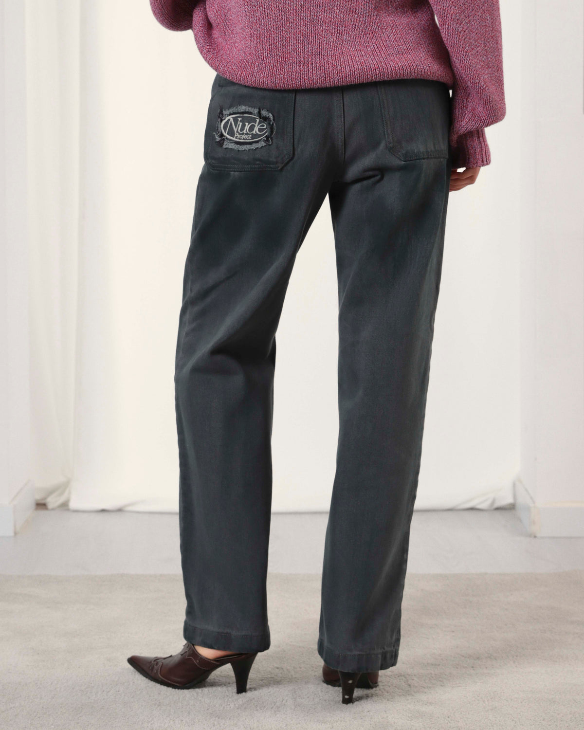 woman [Model is 177cm/5’9” wearing size S]