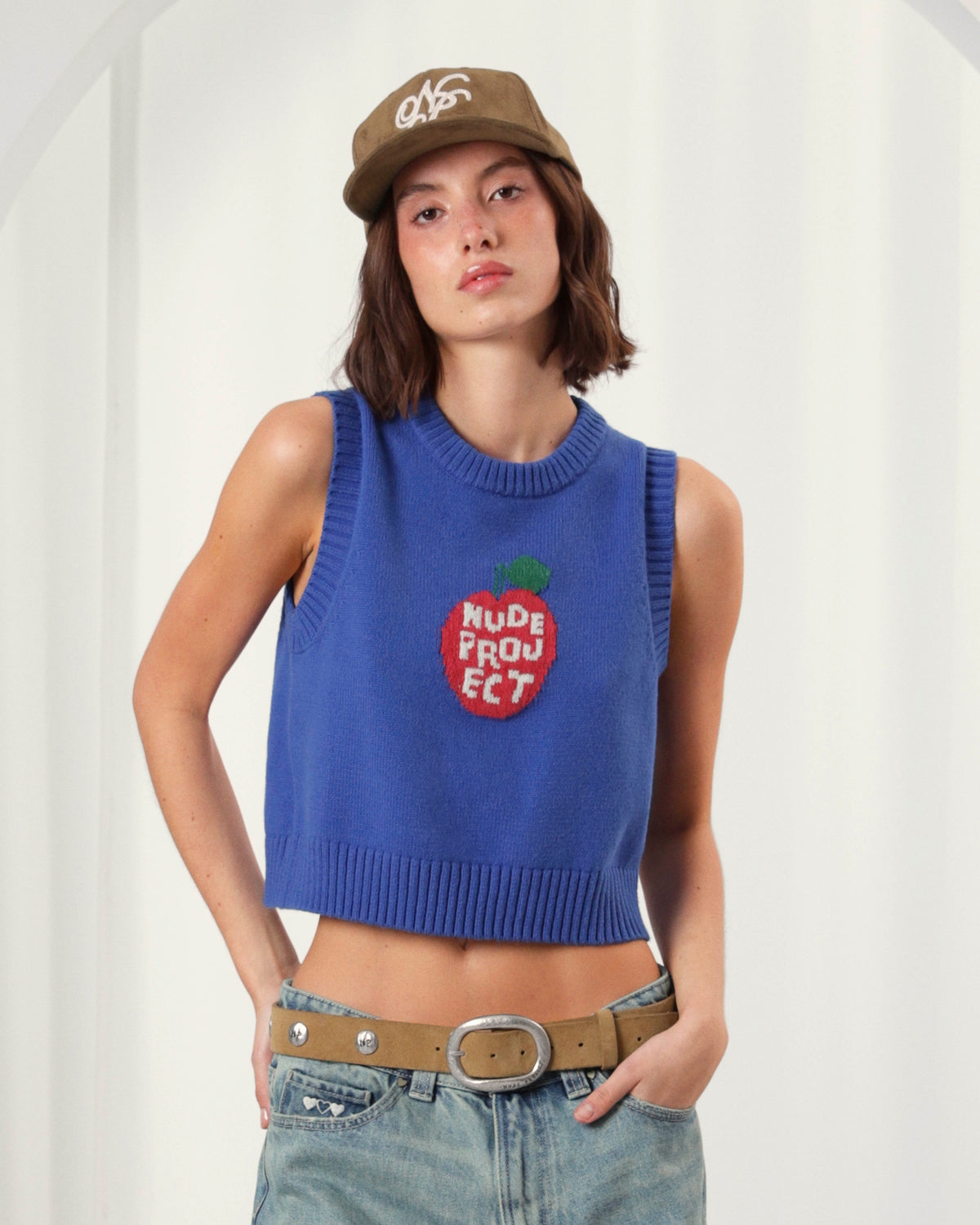 WOMAN [Model is 177cm/5’9” wearing size S] first