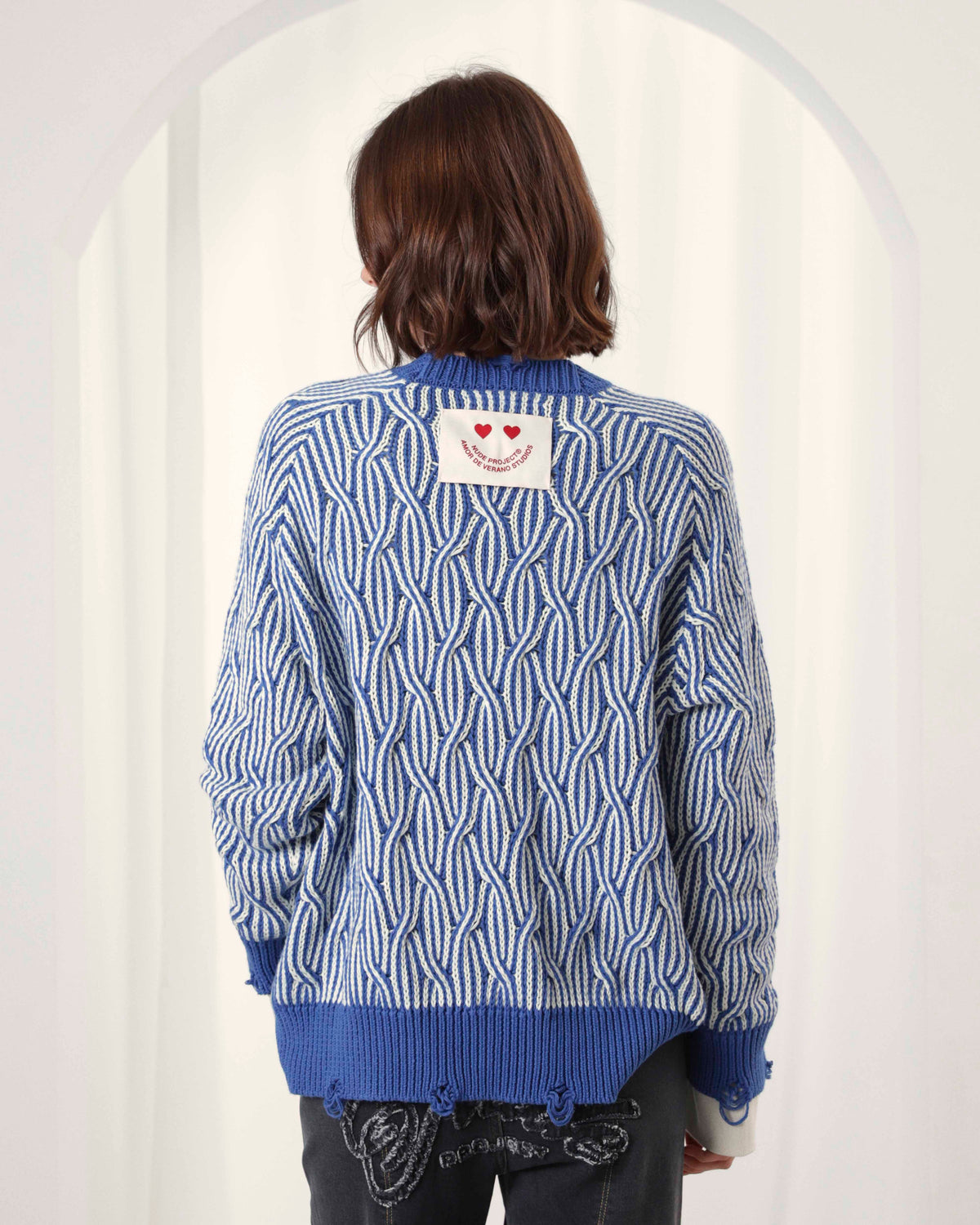 woman [Model is 177cm/5’9” wearing size S]