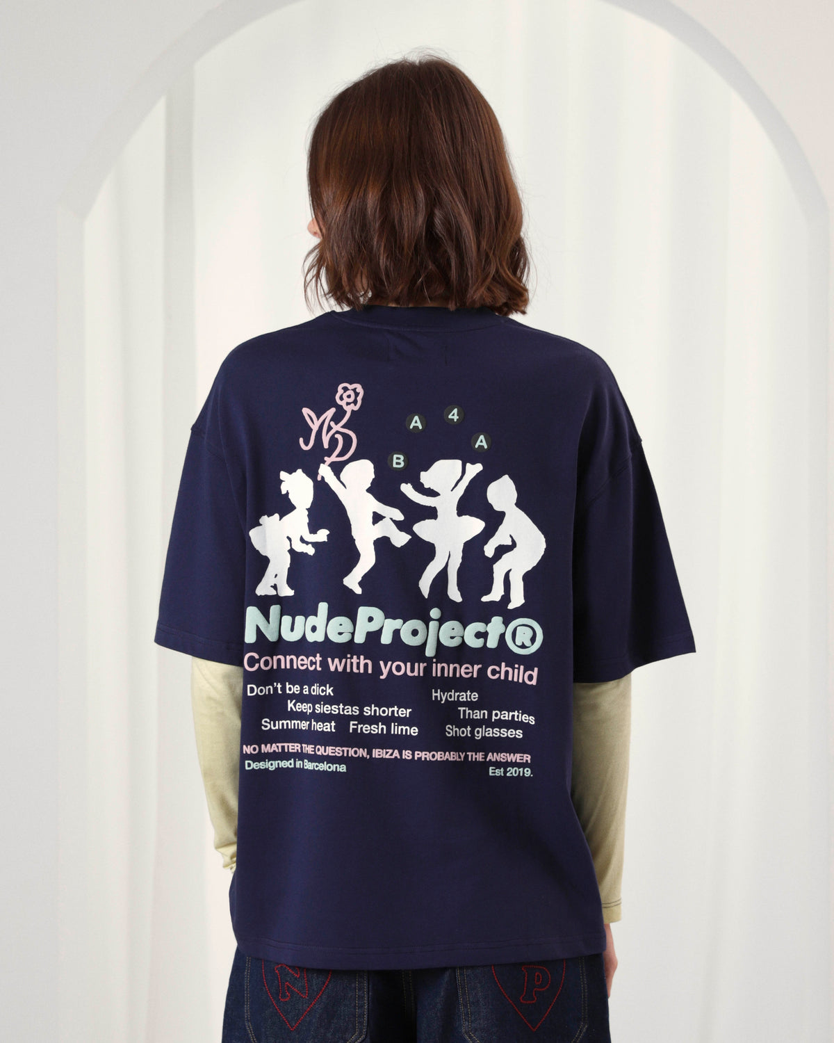 WOMAN [Model is 177cm/5’9” wearing size S]