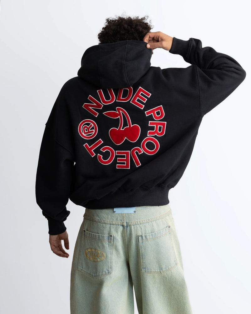 MAN [Model is 180 cm/5’90” wearing size M]