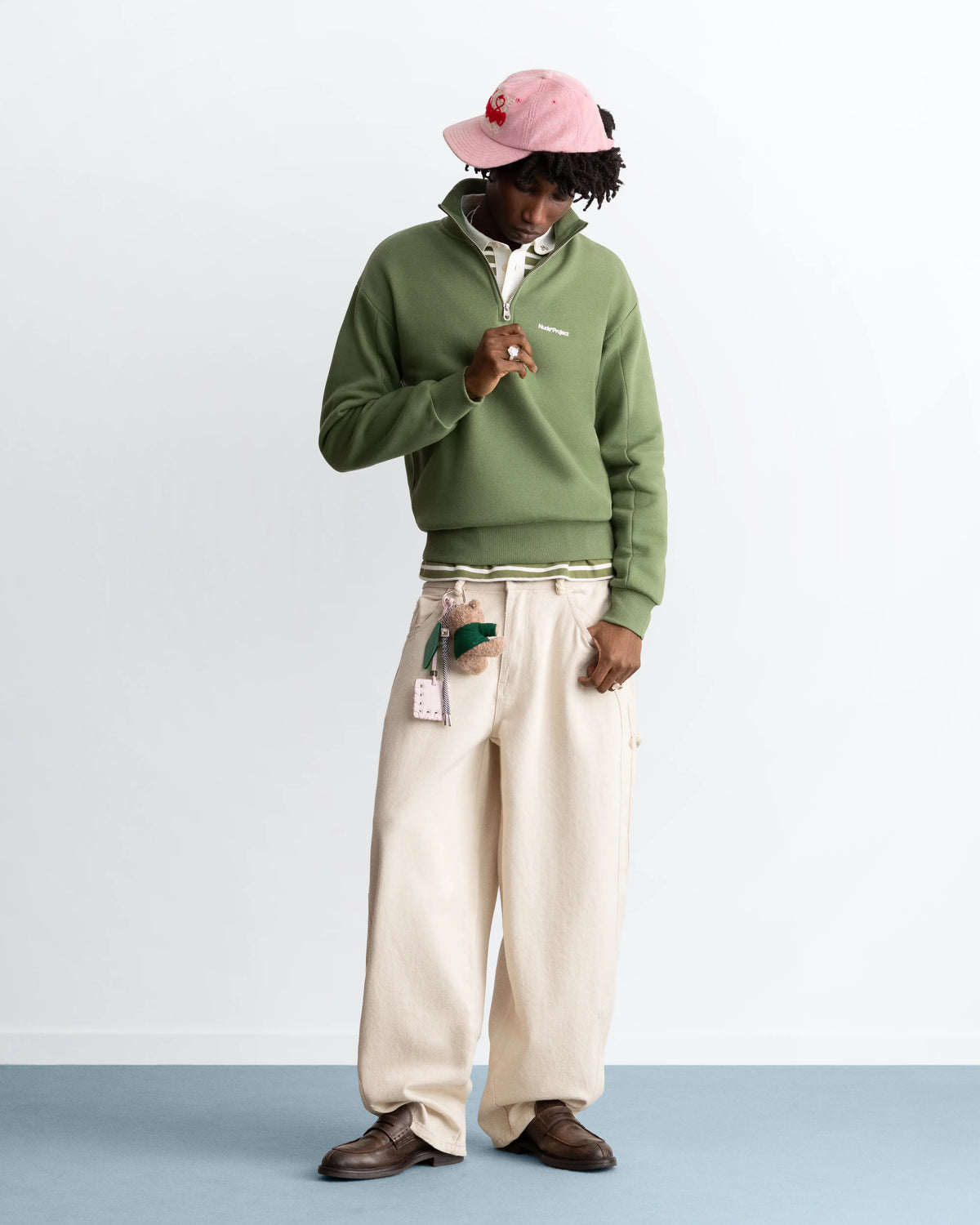 MAN [Model is 189cm /6'2.5" wearing size M]