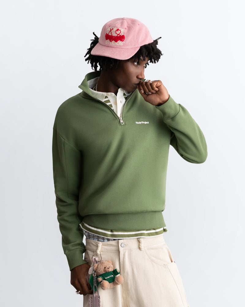 MAN [Model is 189cm /6'2.5" wearing size M]