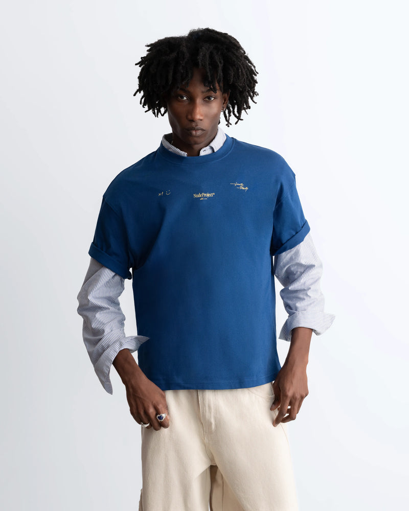 MAN [Model is 189cm /6'2.5" wearing size M]