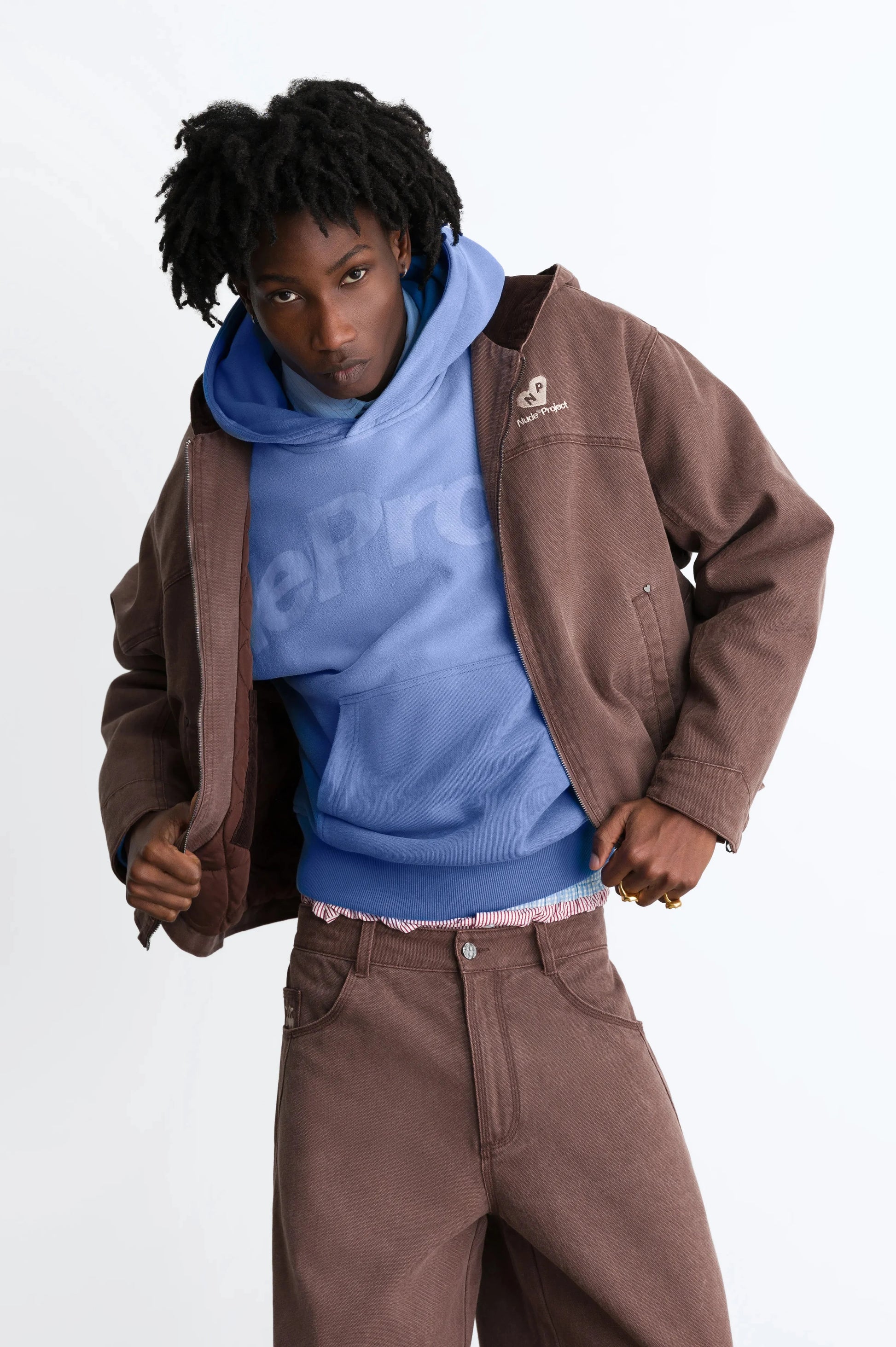 MAN [Model is 189cm/6'2” wearing size M]