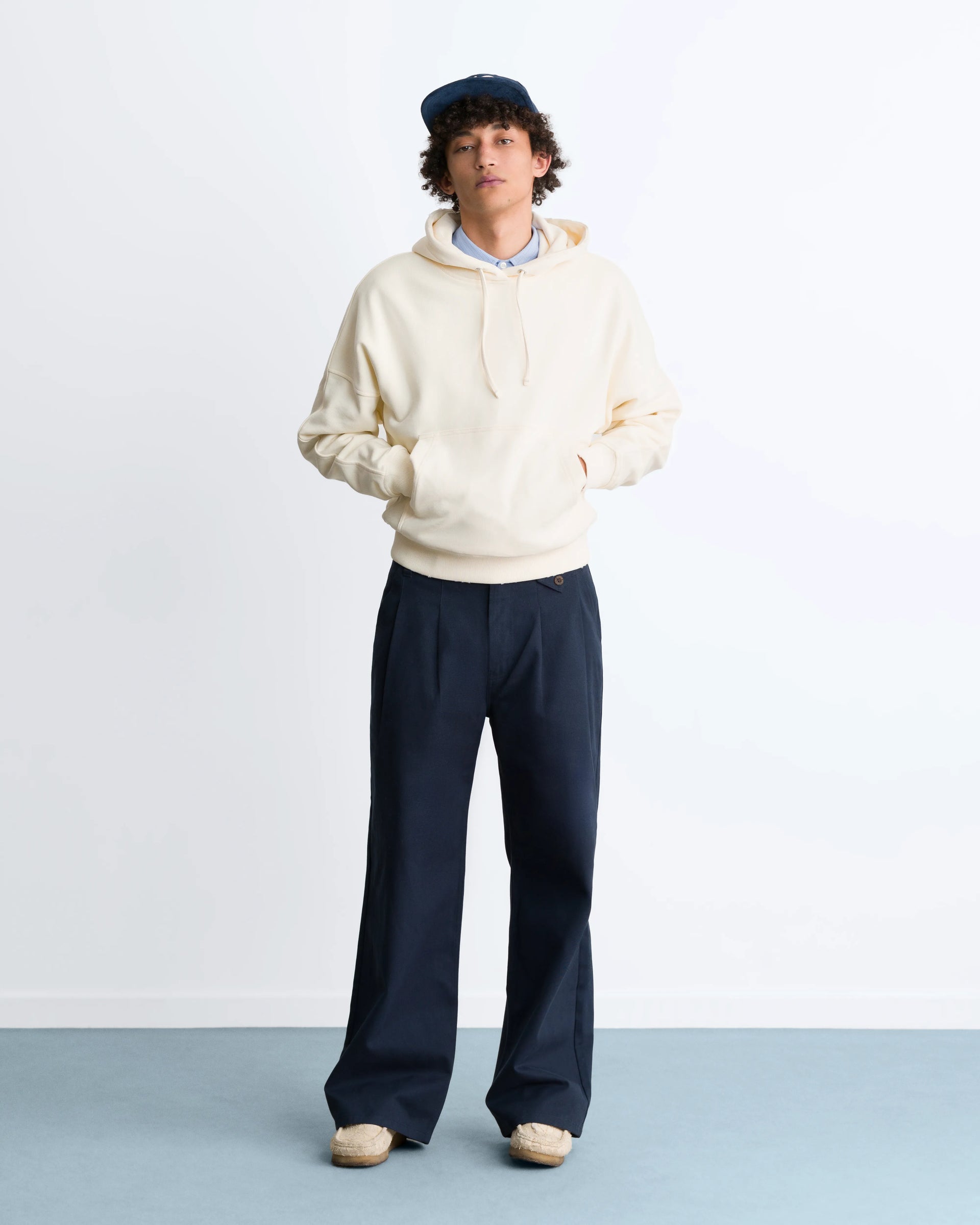 Marble Hoodie Marshmallow