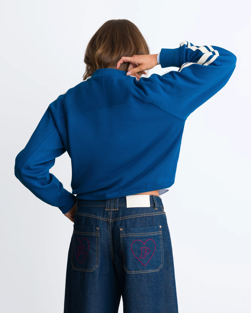 WOMAN [Model is 172cm/5’8” wearing size S]