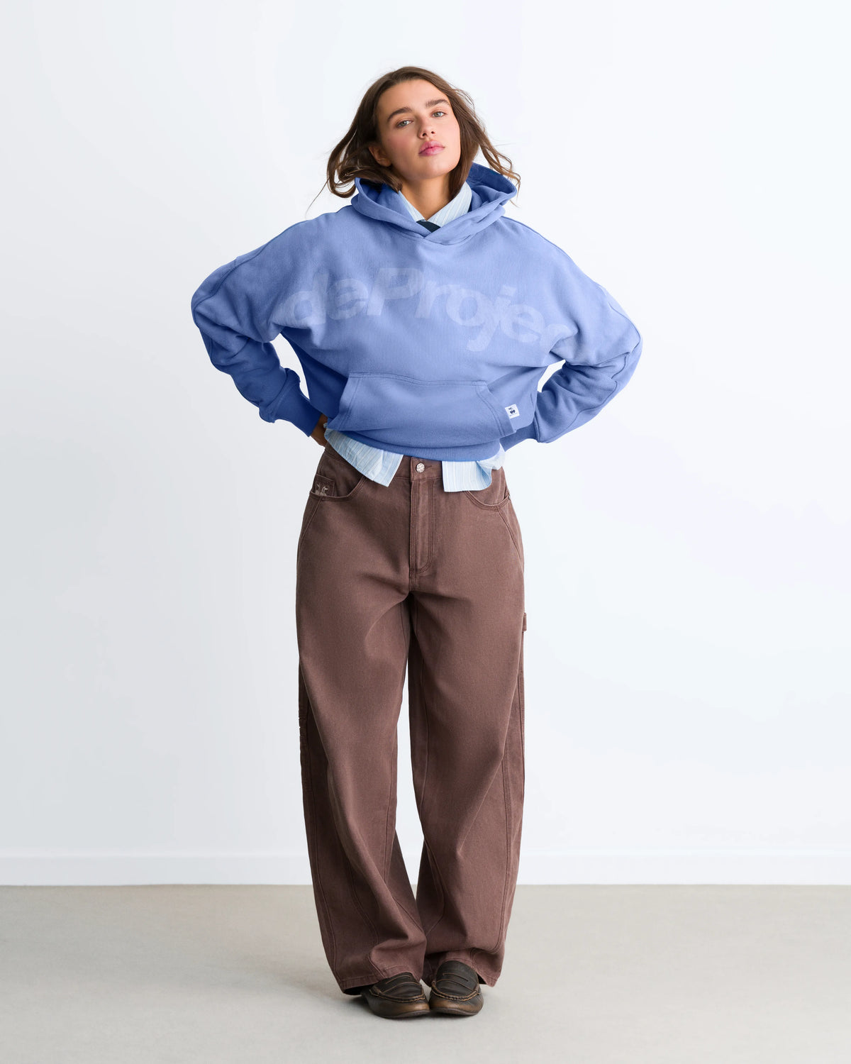 WOMAN [Model is 172cm/5’8” wearing size S]