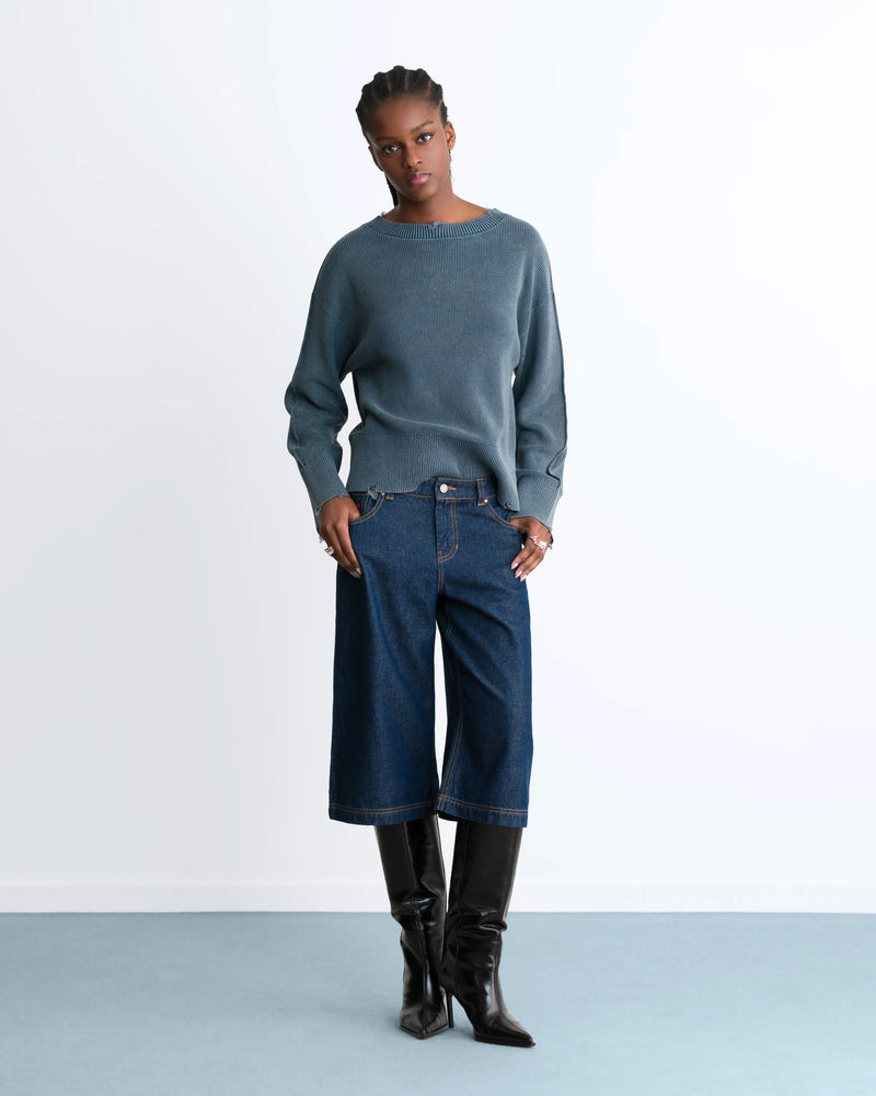 WOMAN [Model is 178cm/5’10” wearing size S]