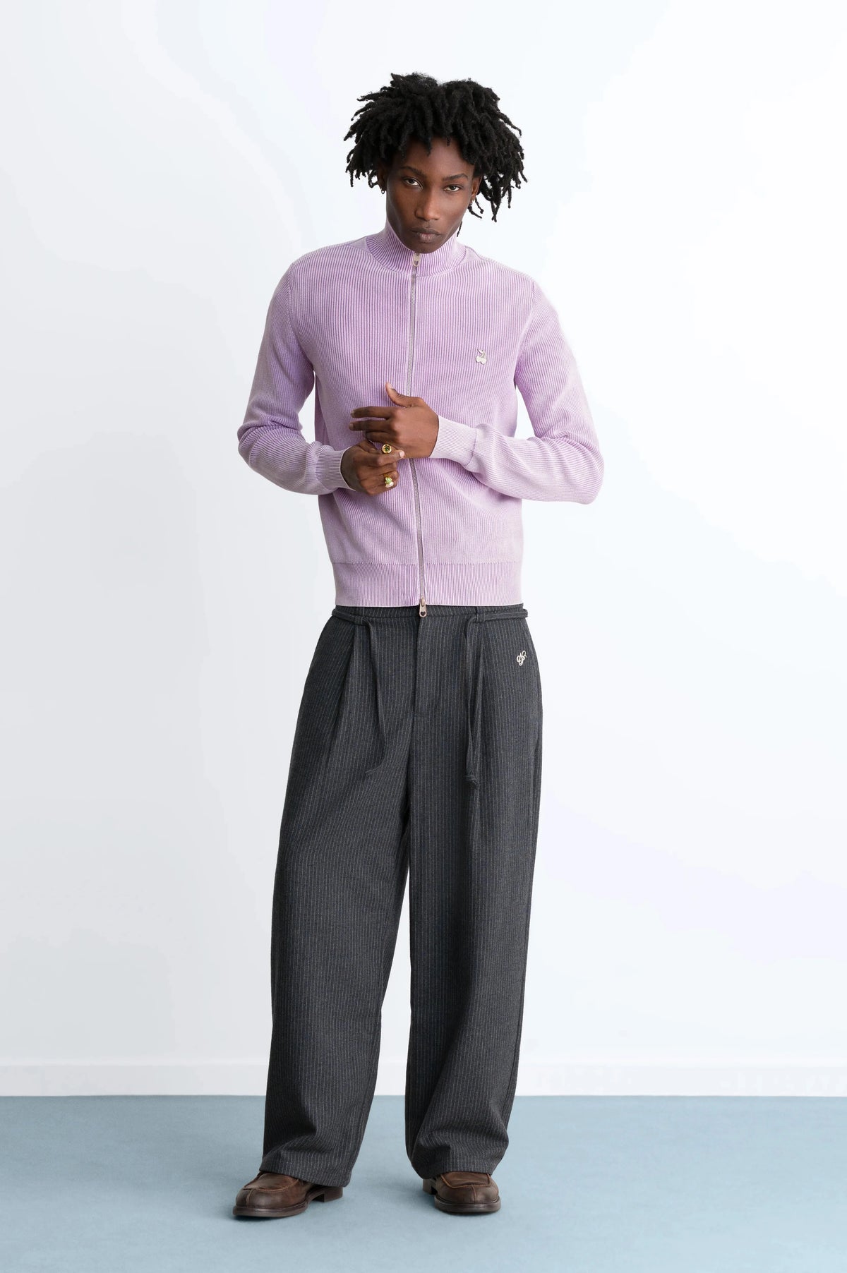 MAN [Model is 189cm/6'2” wearing size M]