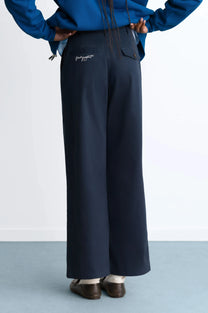 WOMAN [Model is 178cm/5’10” wearing size XS]