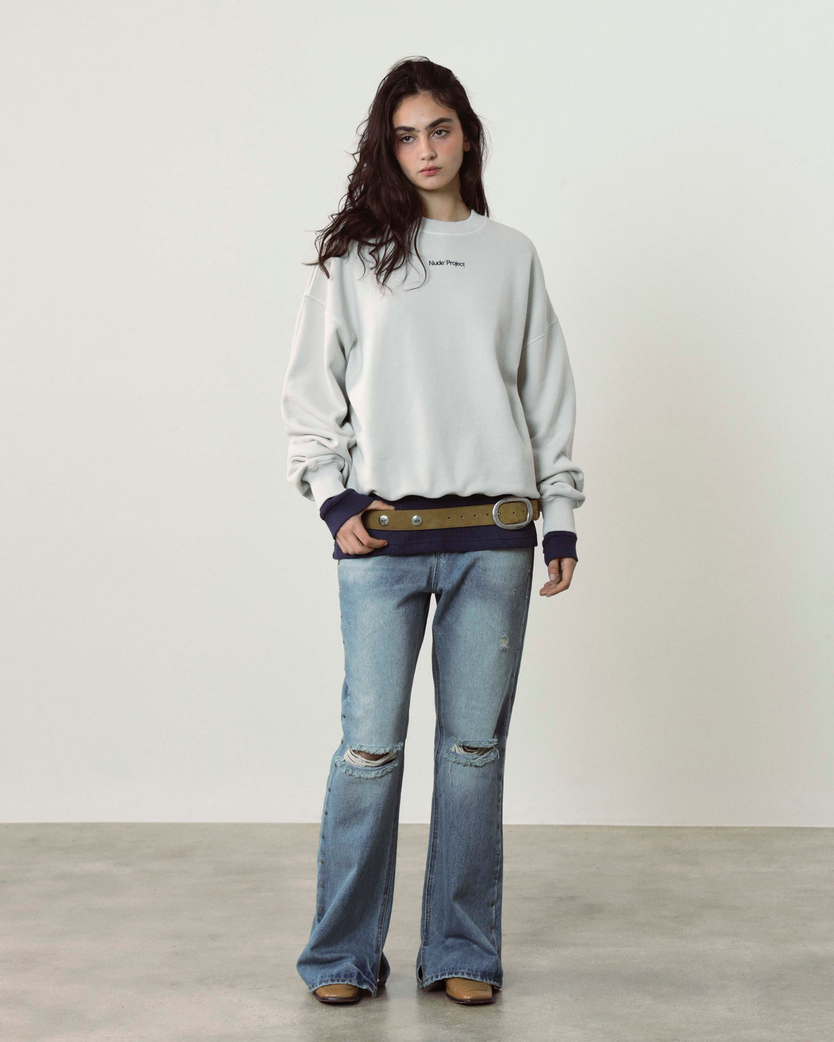 WOMAN [Model is 176cm/5’9” wearing size M]