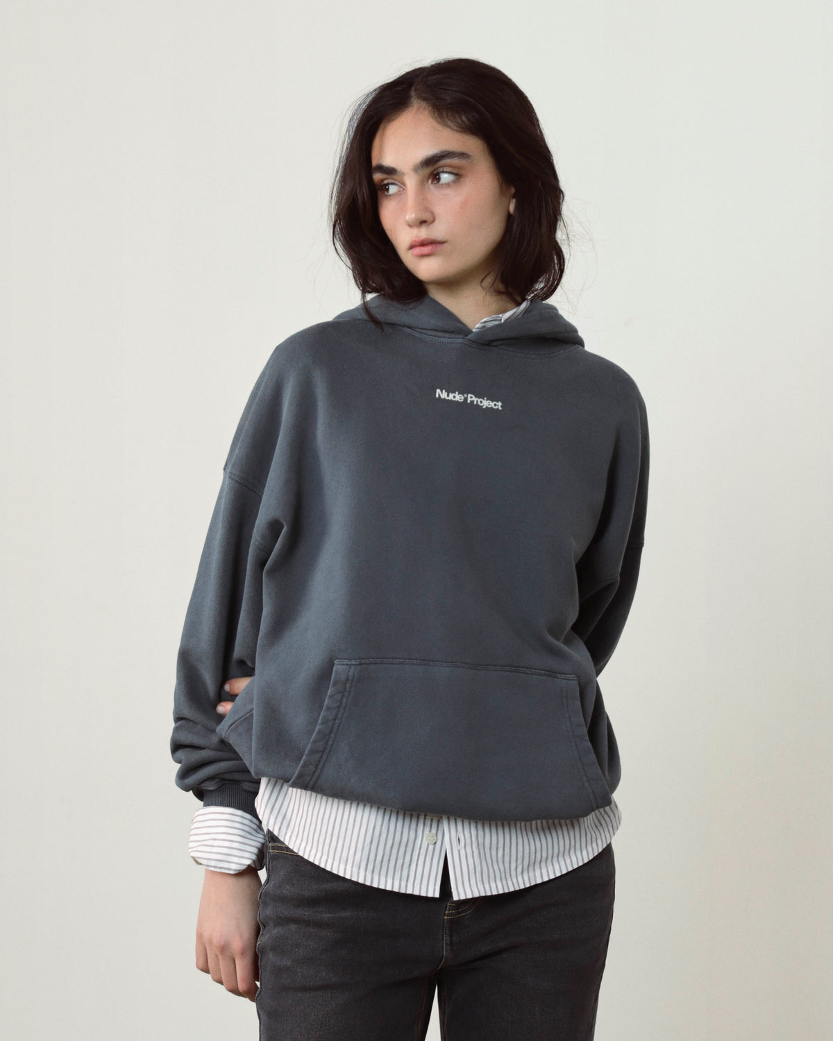 WOMAN [Model is 176cm/5’9” wearing size M]