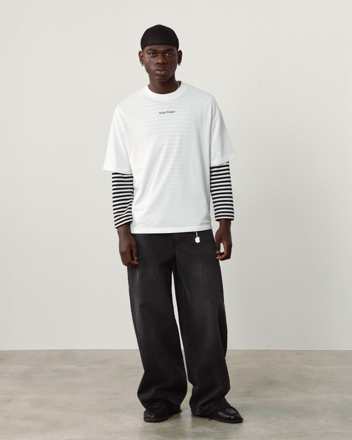 MAN [Model is 185cm/6’1” wearing size L]