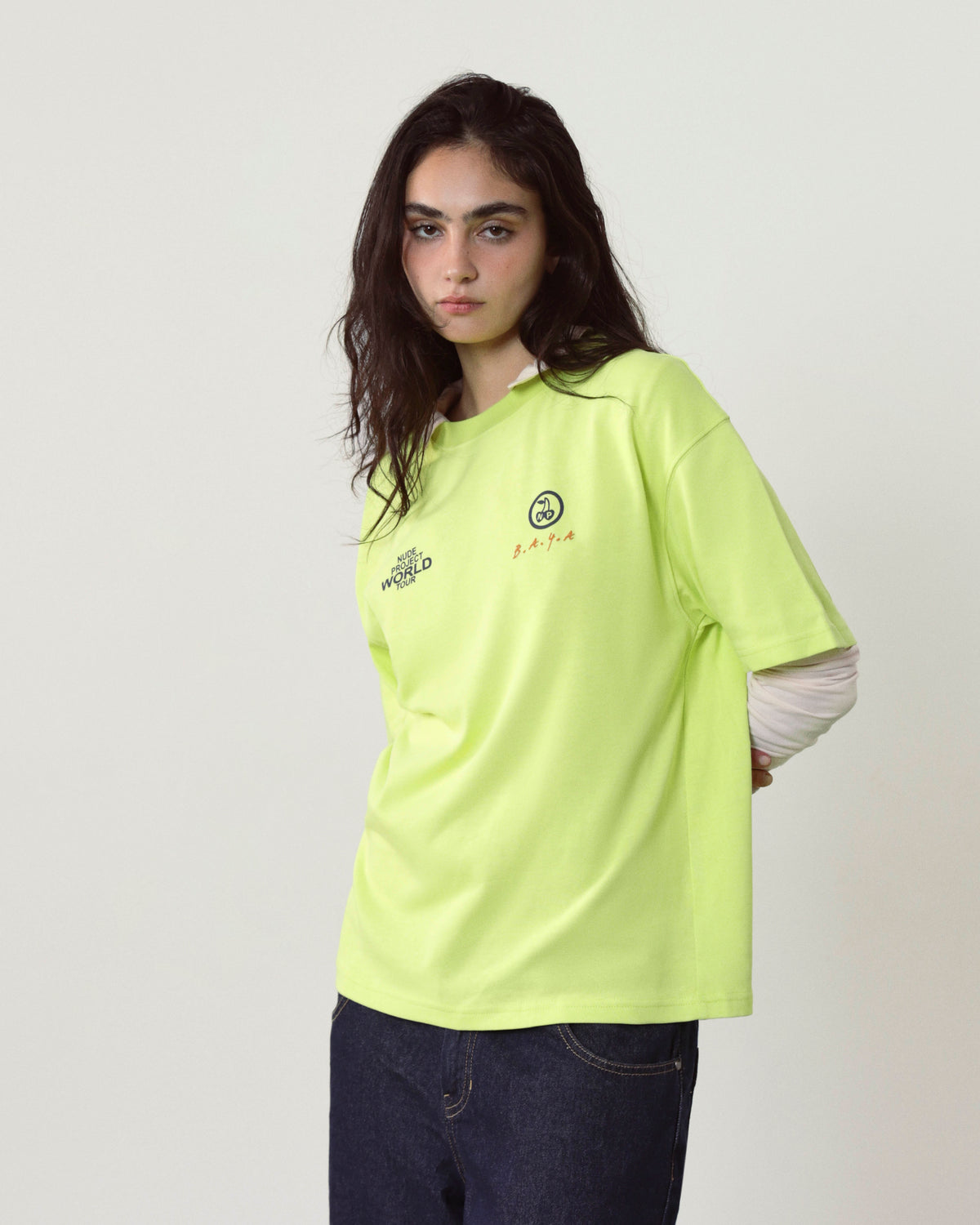 woman [Model is 176cm/5’9” wearing size M]