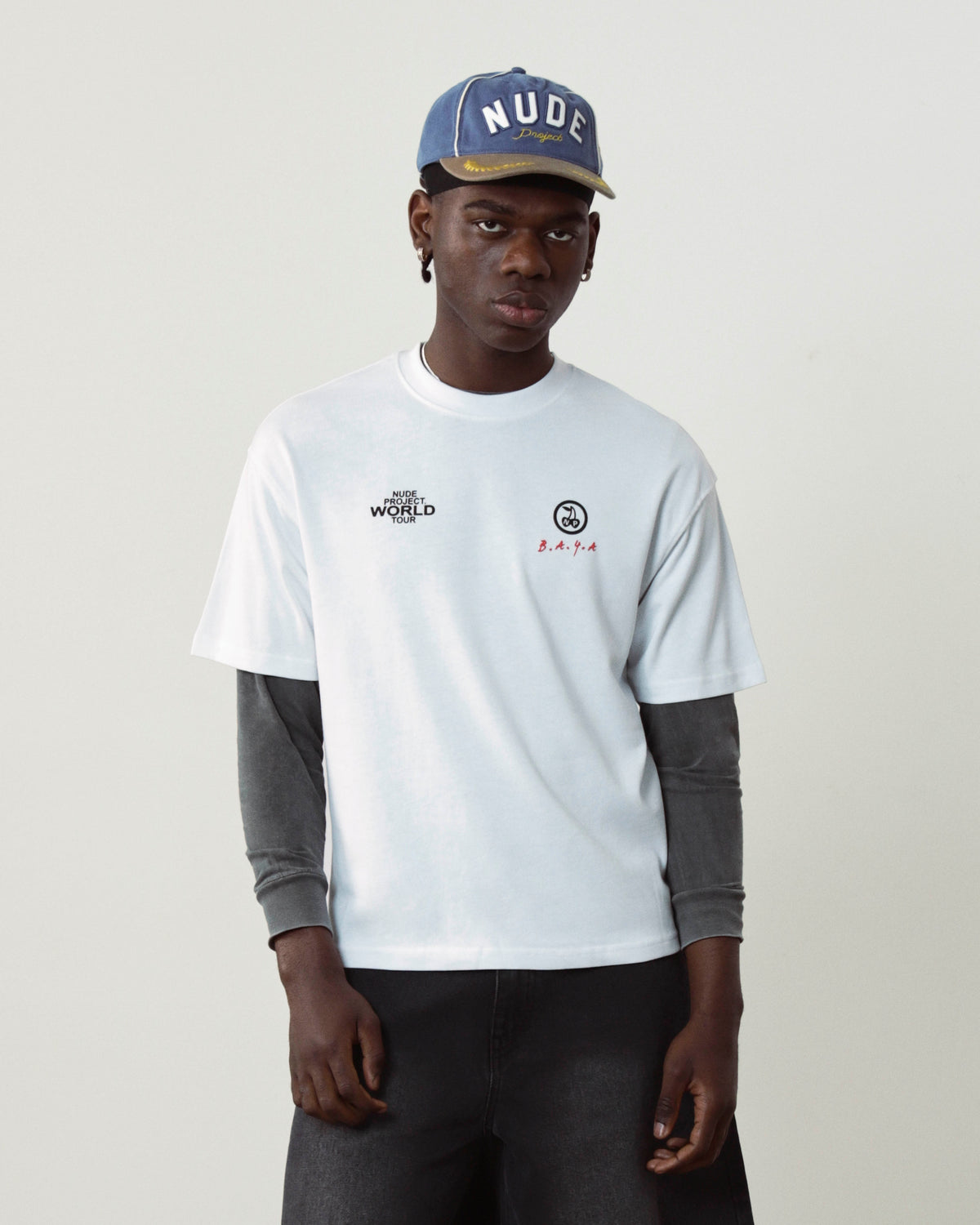 man [Model is 185cm/6’1” wearing size L]