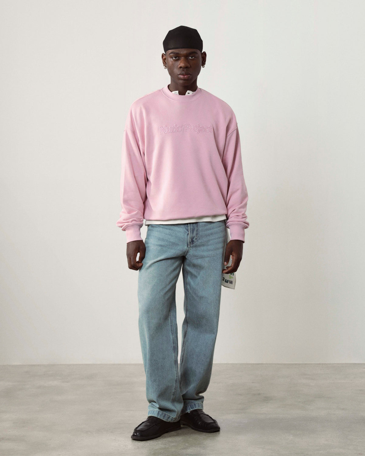 MAN [Model is 185cm/6’1” wearing size L]