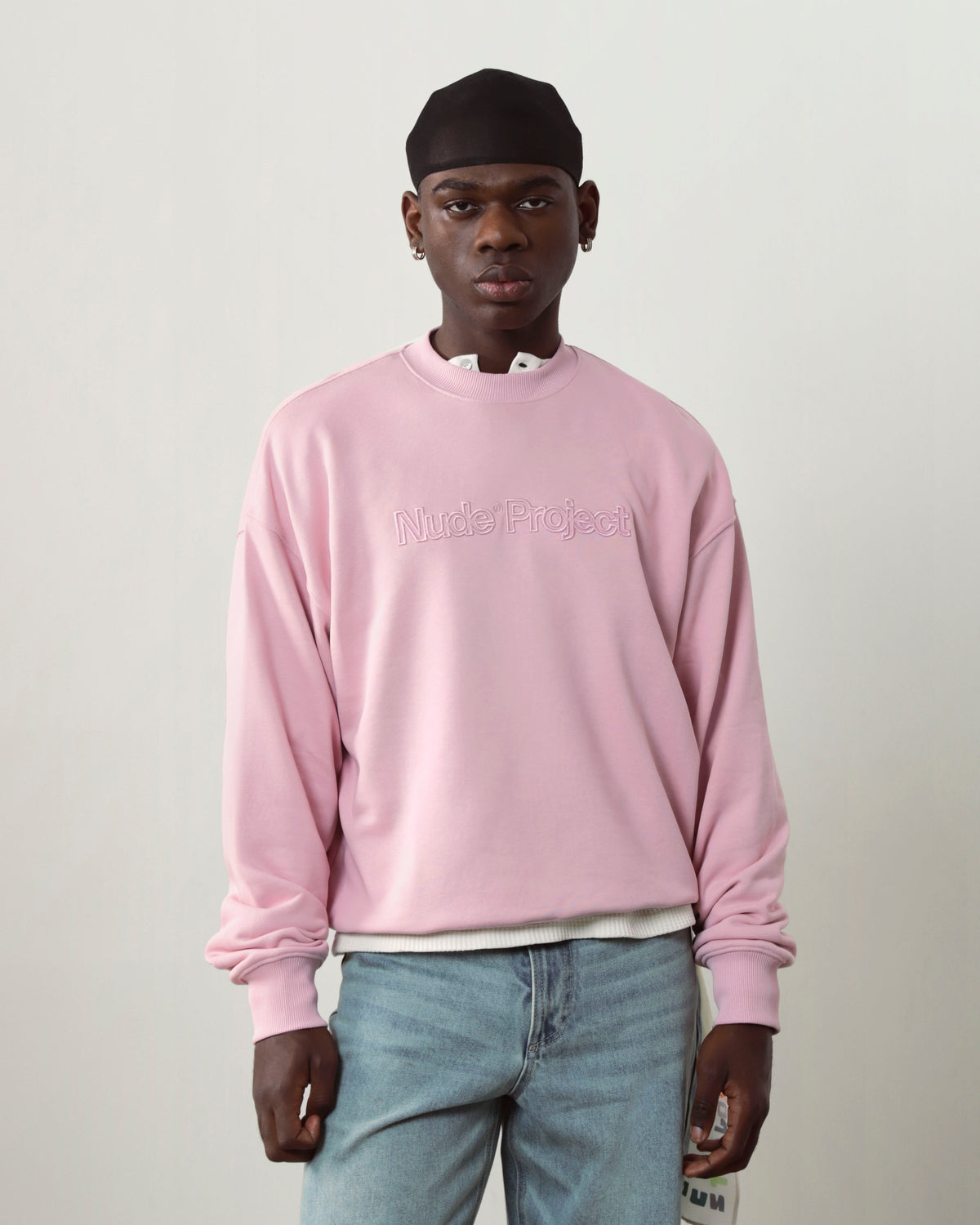 MAN [Model is 185cm/6’1” wearing size L]