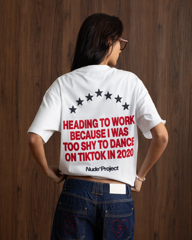 WOMAN [Model is 179cm/5’10” wearing size S]