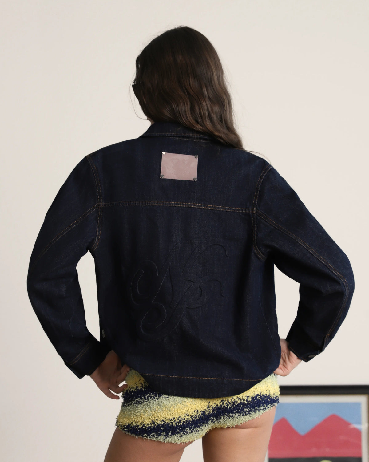 WOMAN [Model is 184cm/6’0” wearing size L]