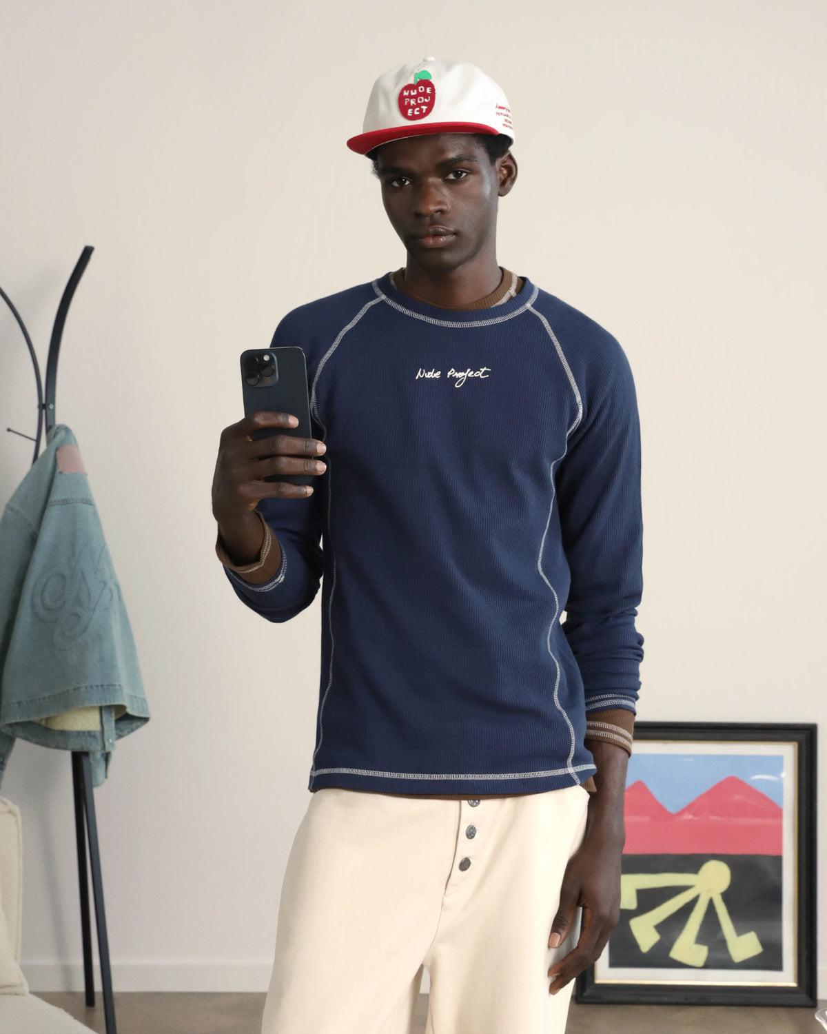 MAN [Model is 187cm/6’1” wearing size L]