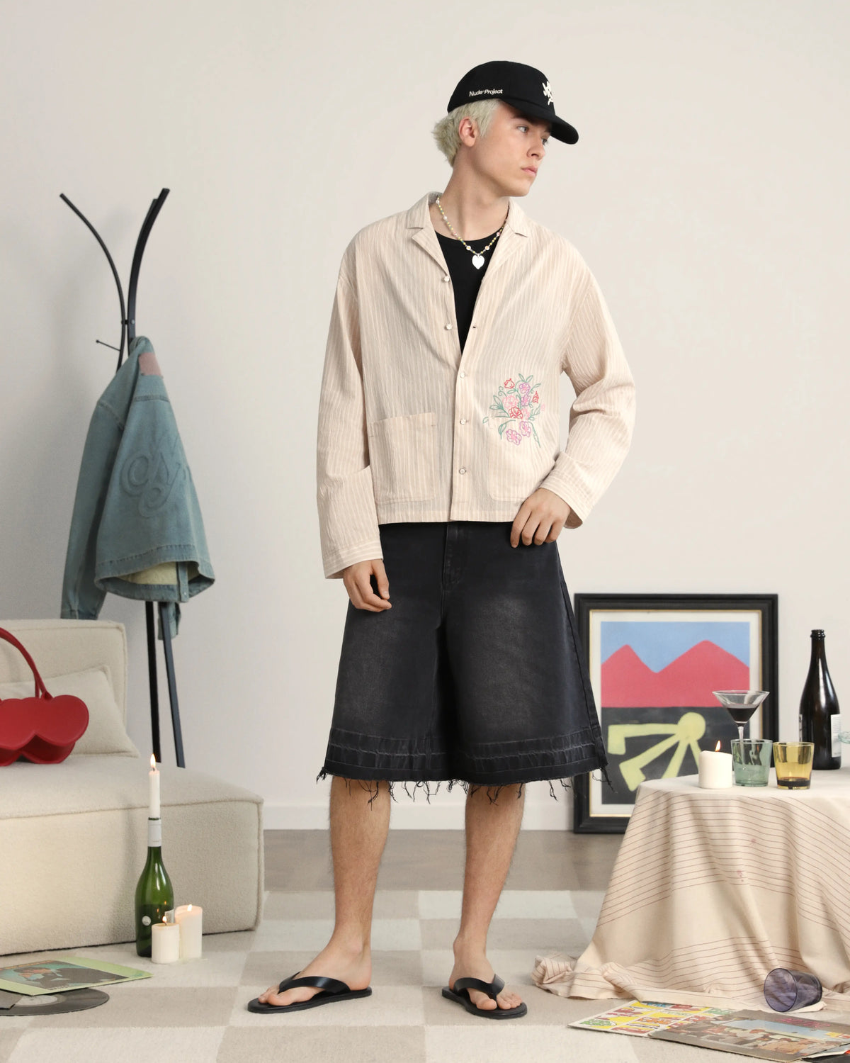 MAN [Model is 184cm/6’0” wearing size M]