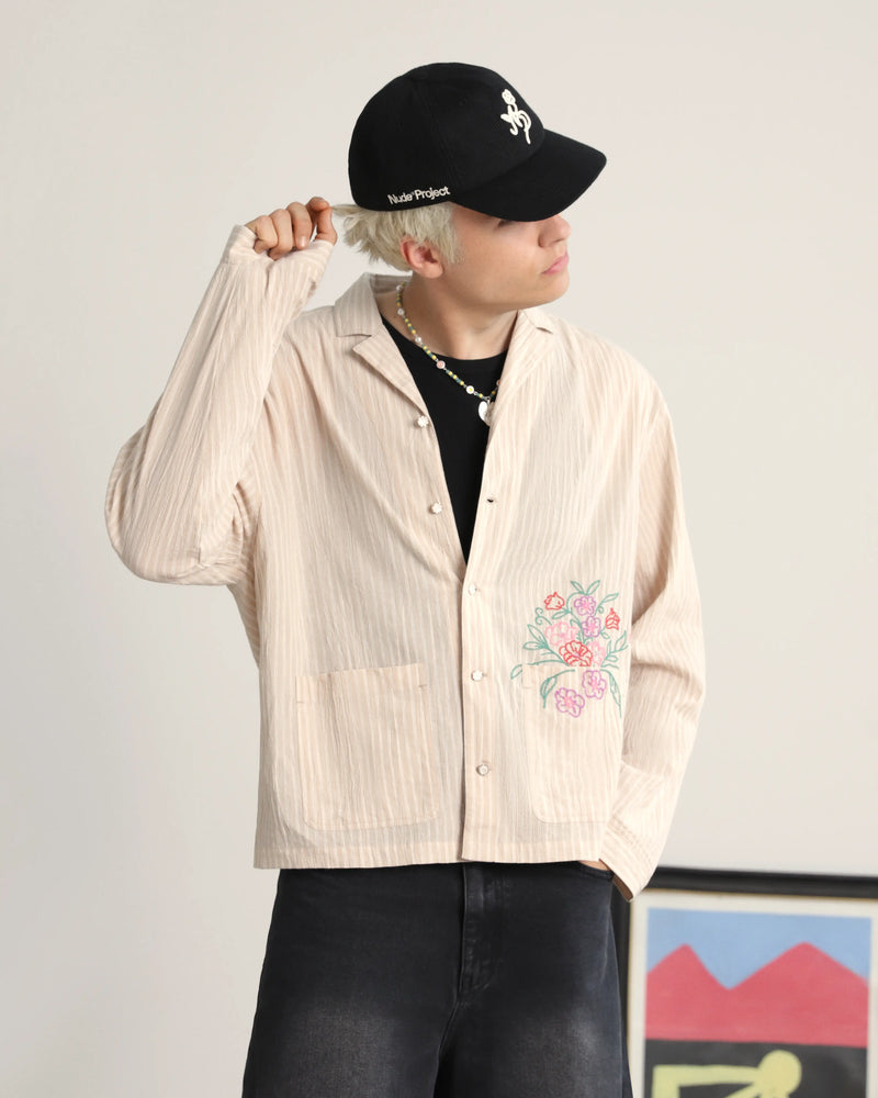 MAN [Model is 184cm/6’0” wearing size M]