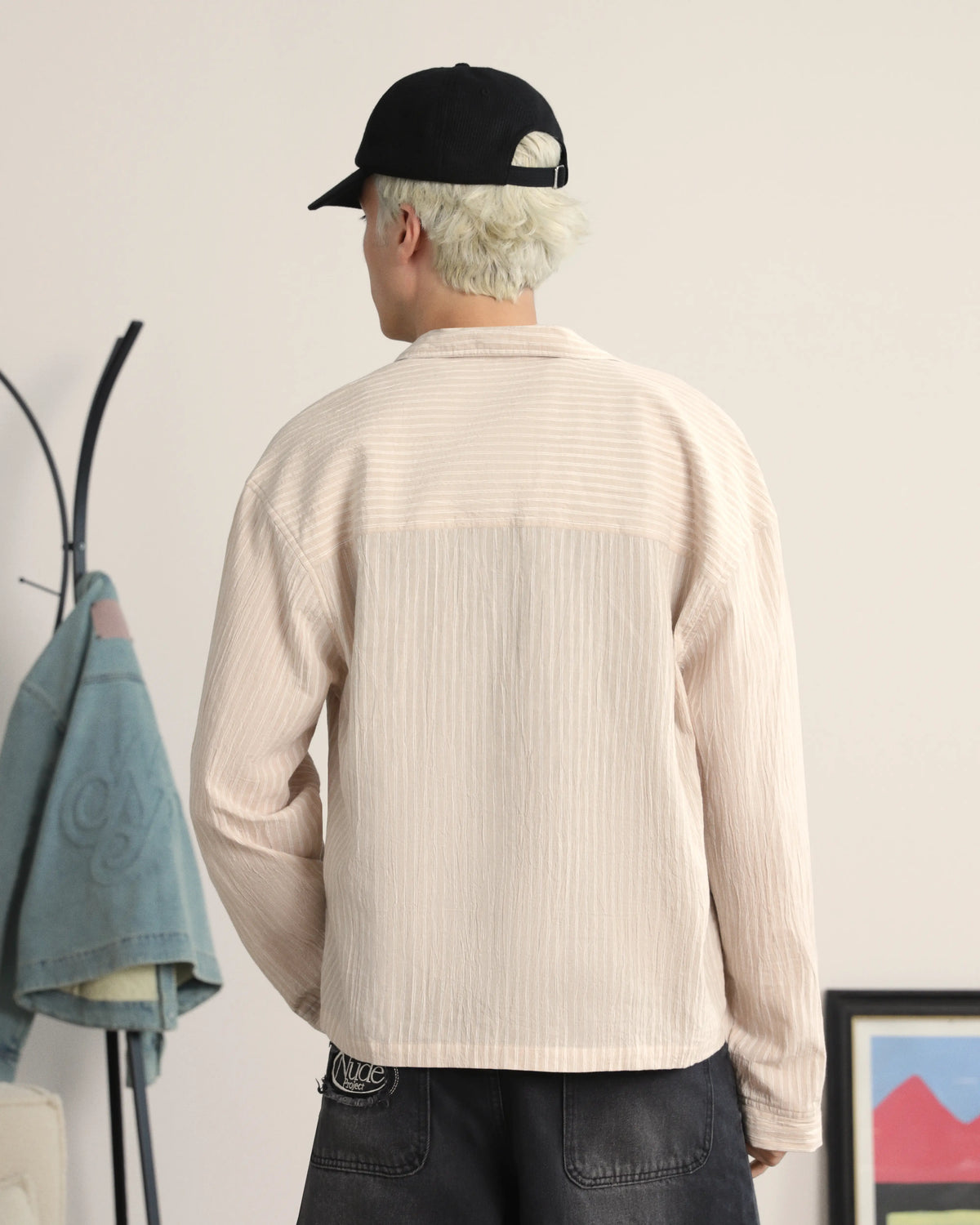 MAN [Model is 184cm/6’0” wearing size M]