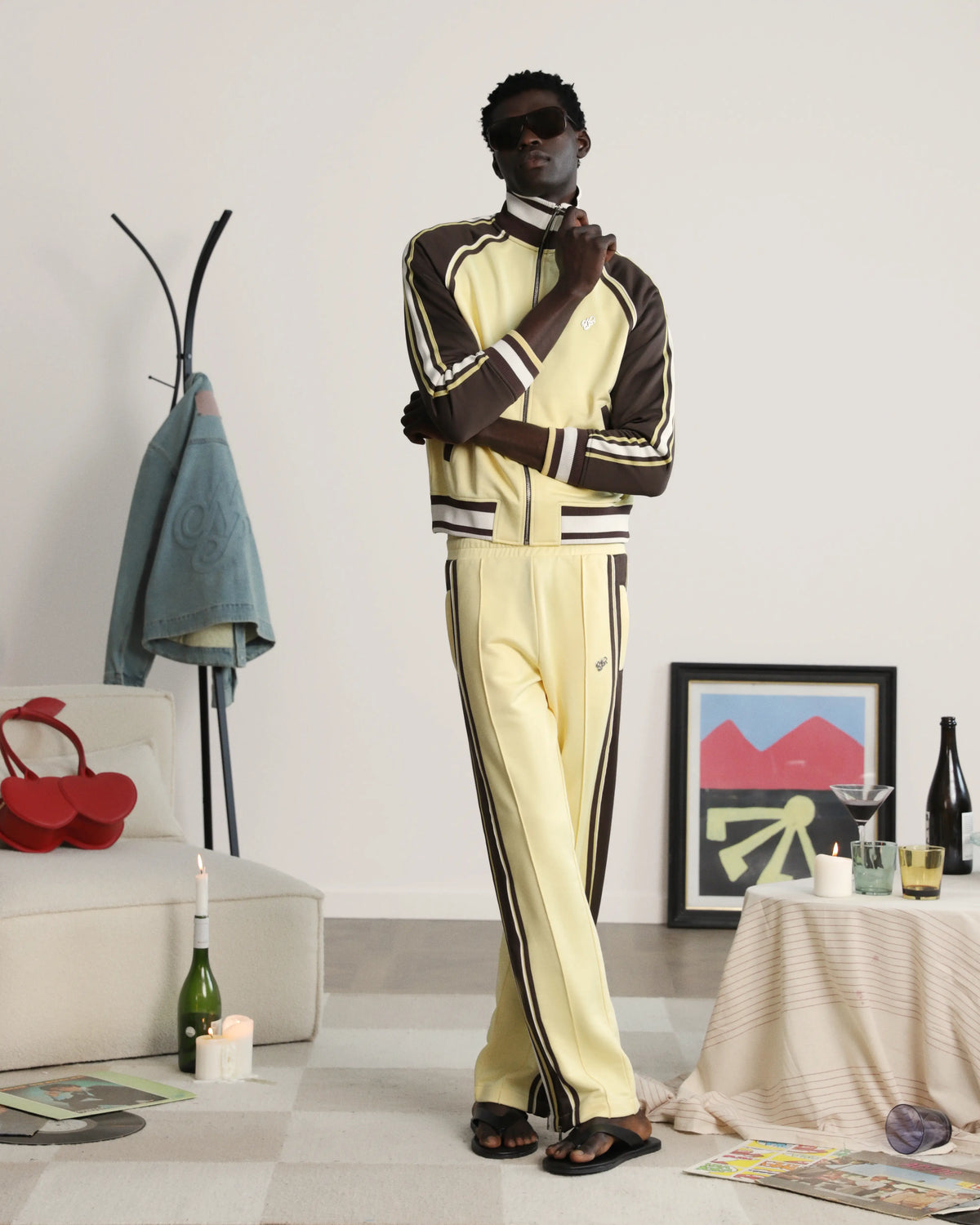 MAN [Model is 187cm/6’1” wearing size S]