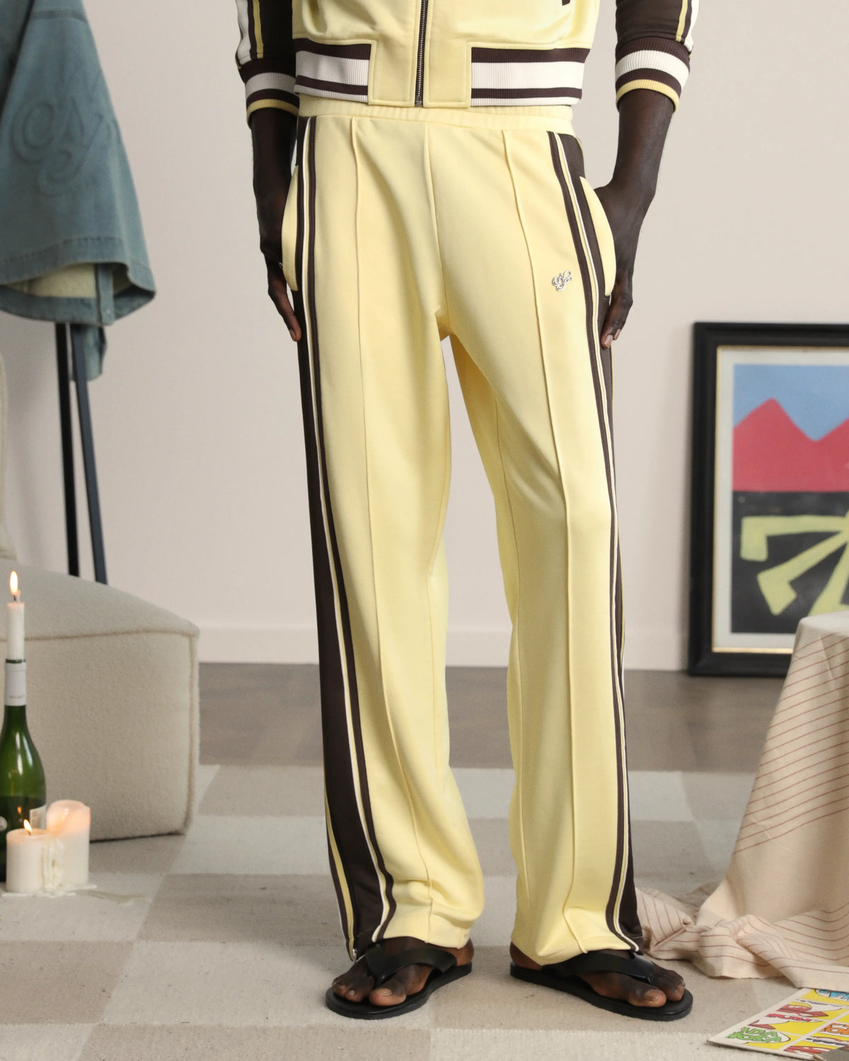 MAN [Model is 187cm/6’1” wearing size M]