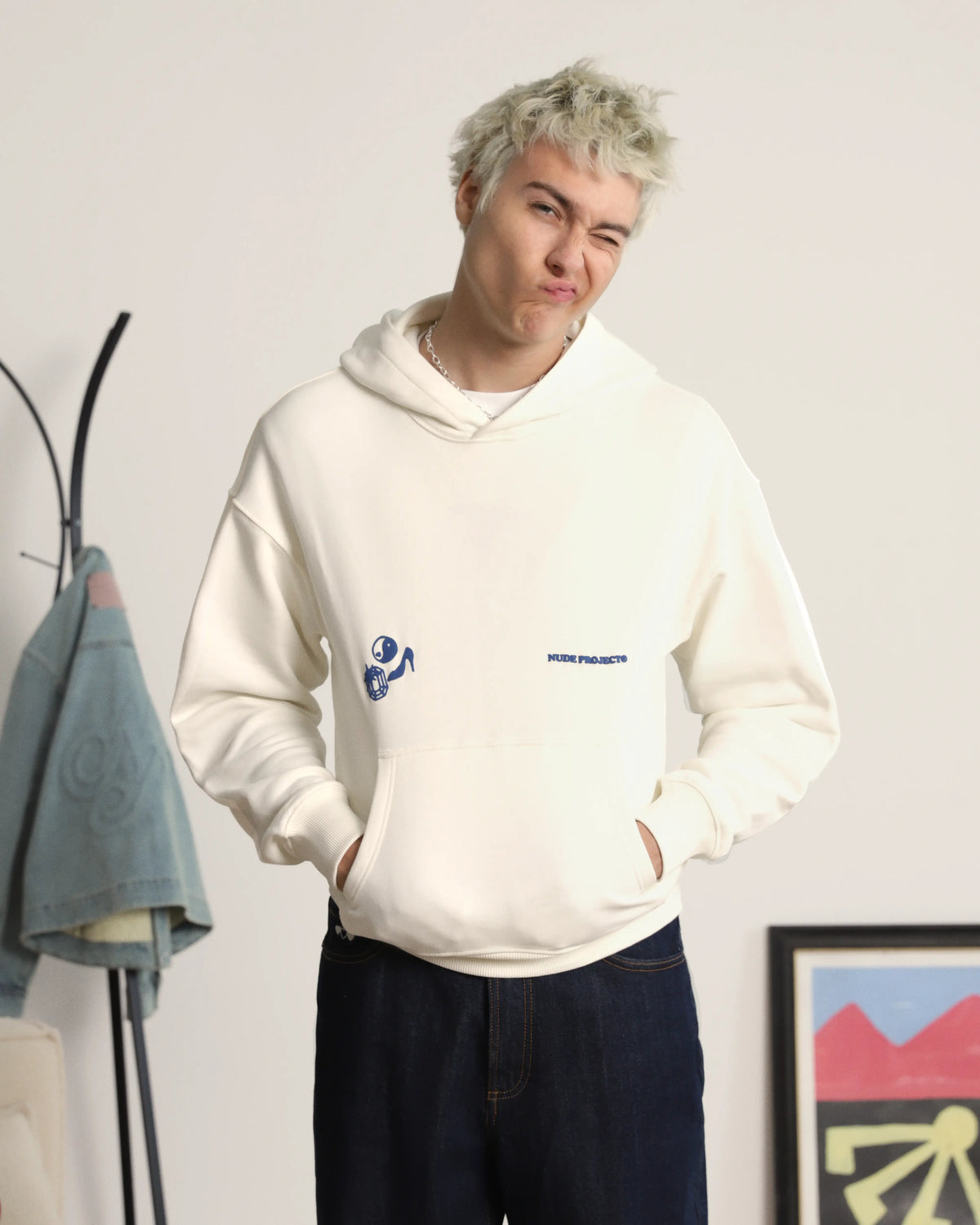 MAN [Model is 185cm/6’0” wearing size S]