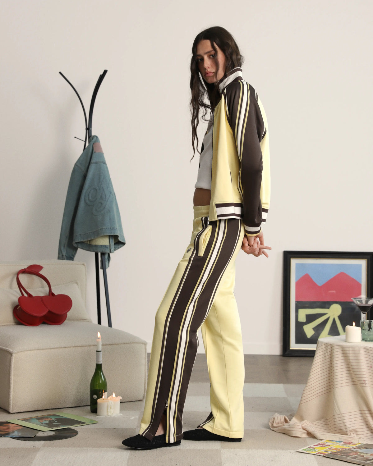 WOMAN [Model is 184cm/6’0” wearing size M]