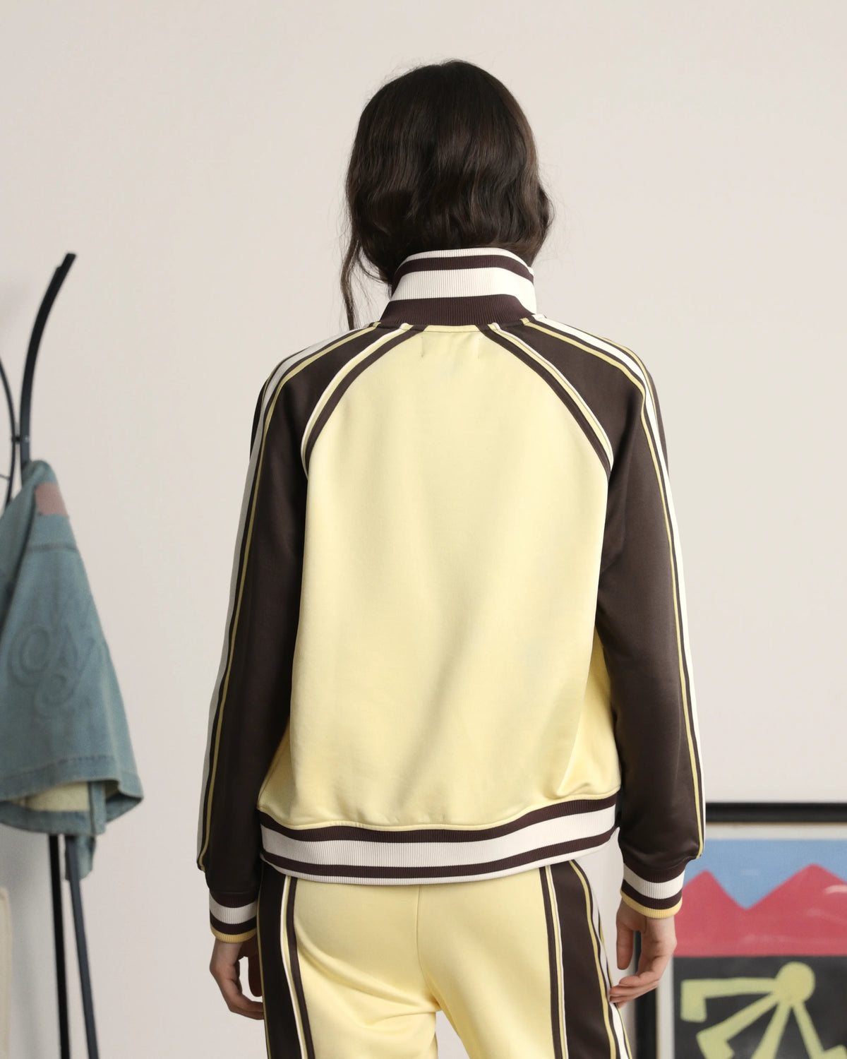 WOMAN [Model is 184cm/6’0” wearing size S]