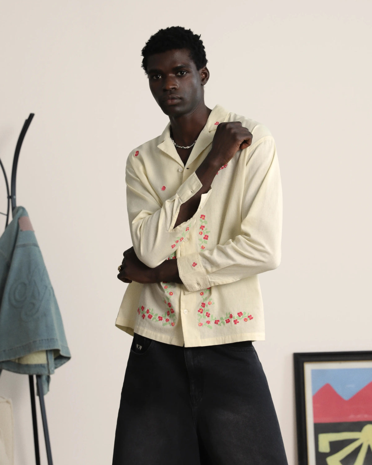 MAN [Model is 187cm/6’1” wearing size L]