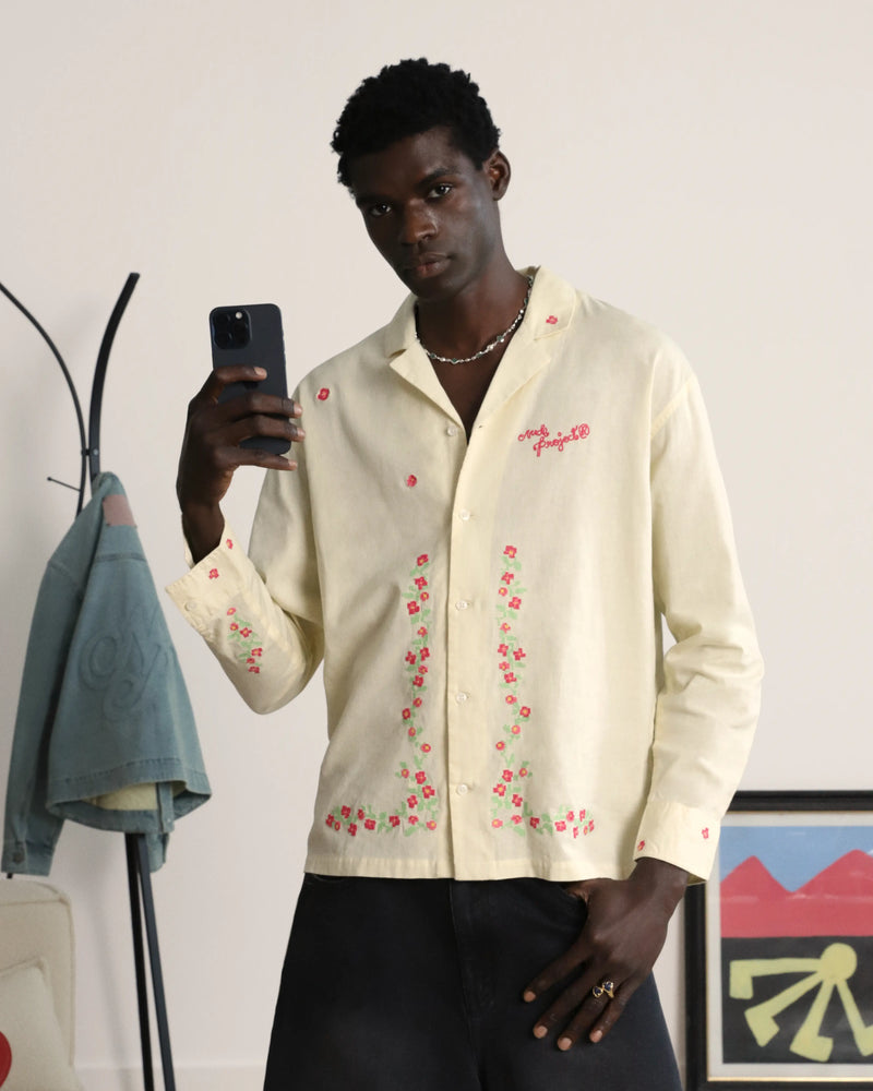 MAN [Model is 187cm/6’1” wearing size L]