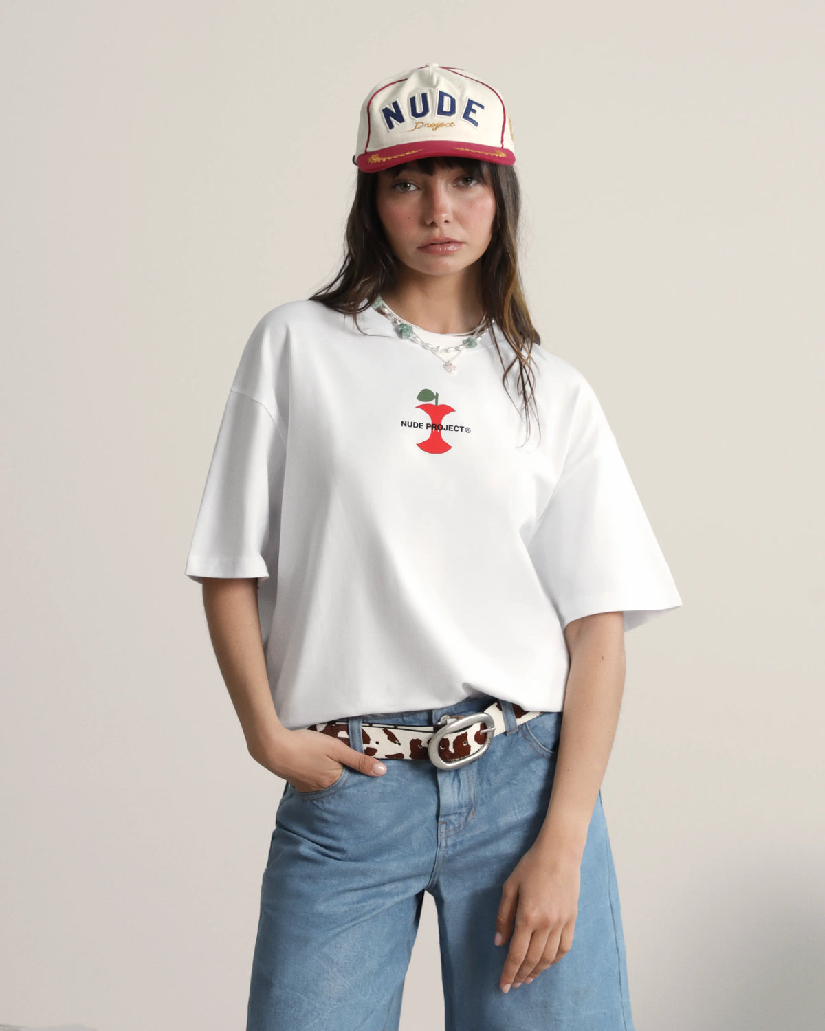 WOMAN [Model is 170cm/5’5” wearing size S]