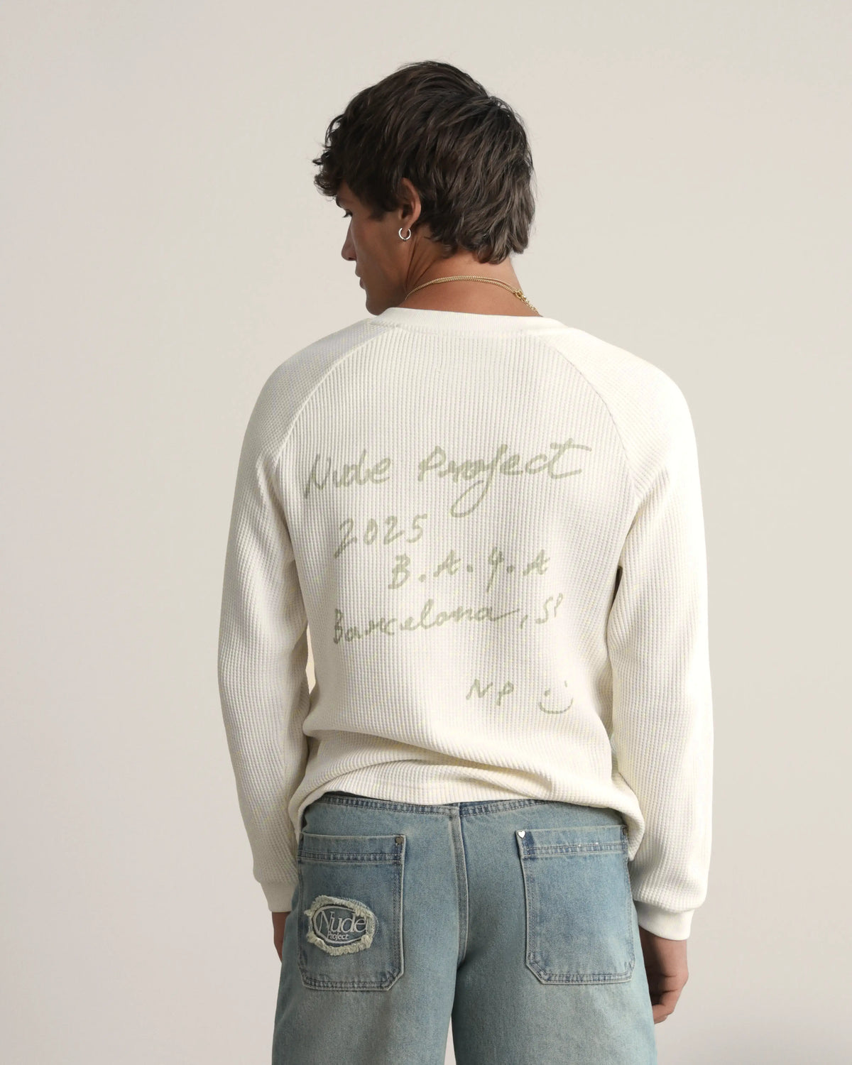 MAN [Model is 187cm/6’1” wearing size M]