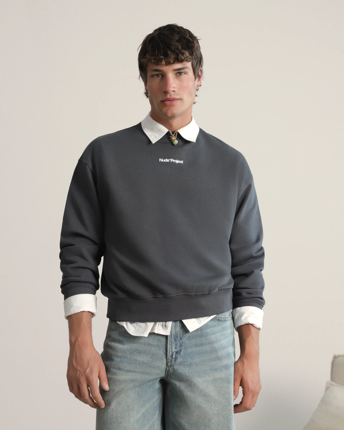 MAN [Model is 187cm/6’1” wearing size M]