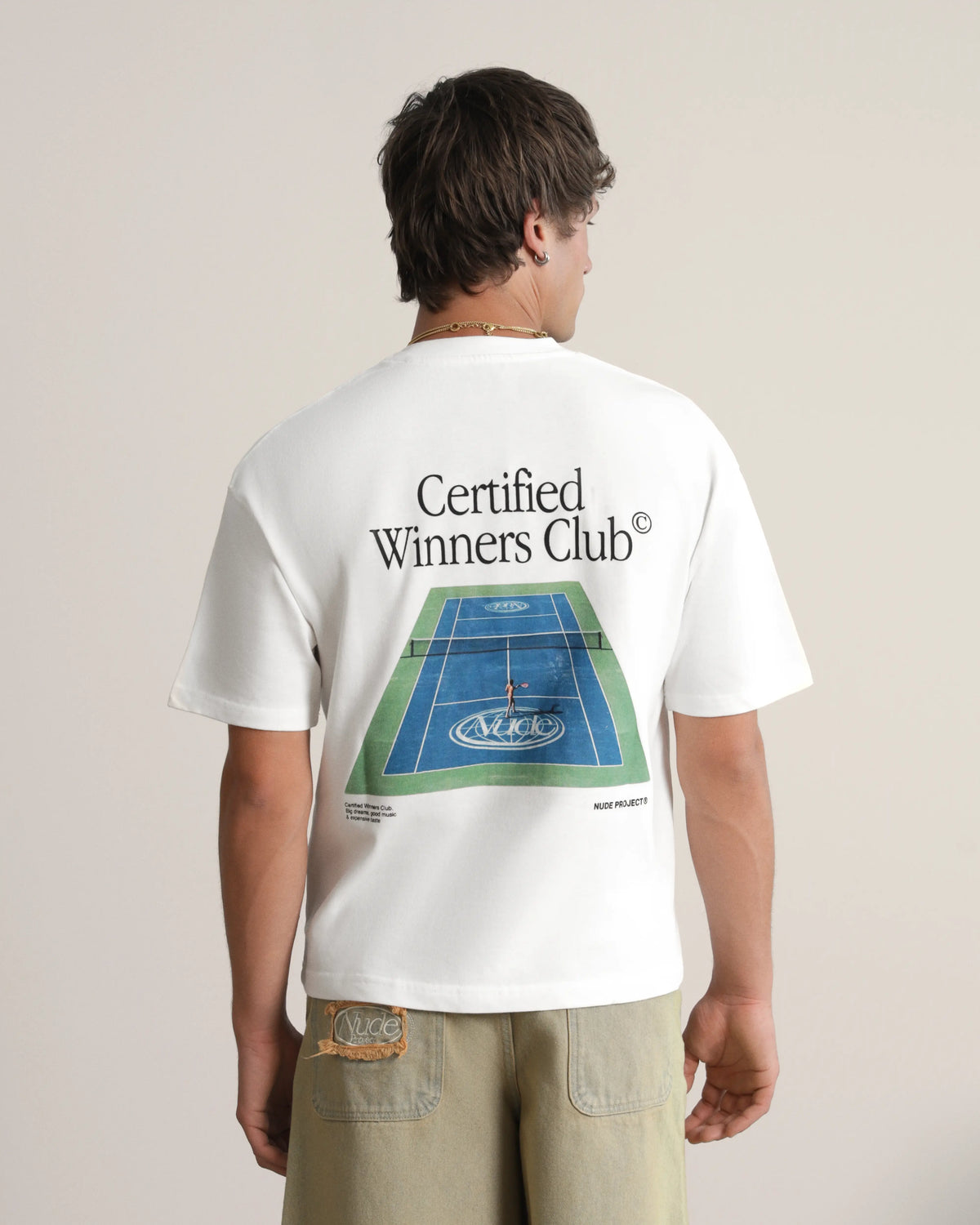 MAN [Model is 187cm/6’1” wearing size M]