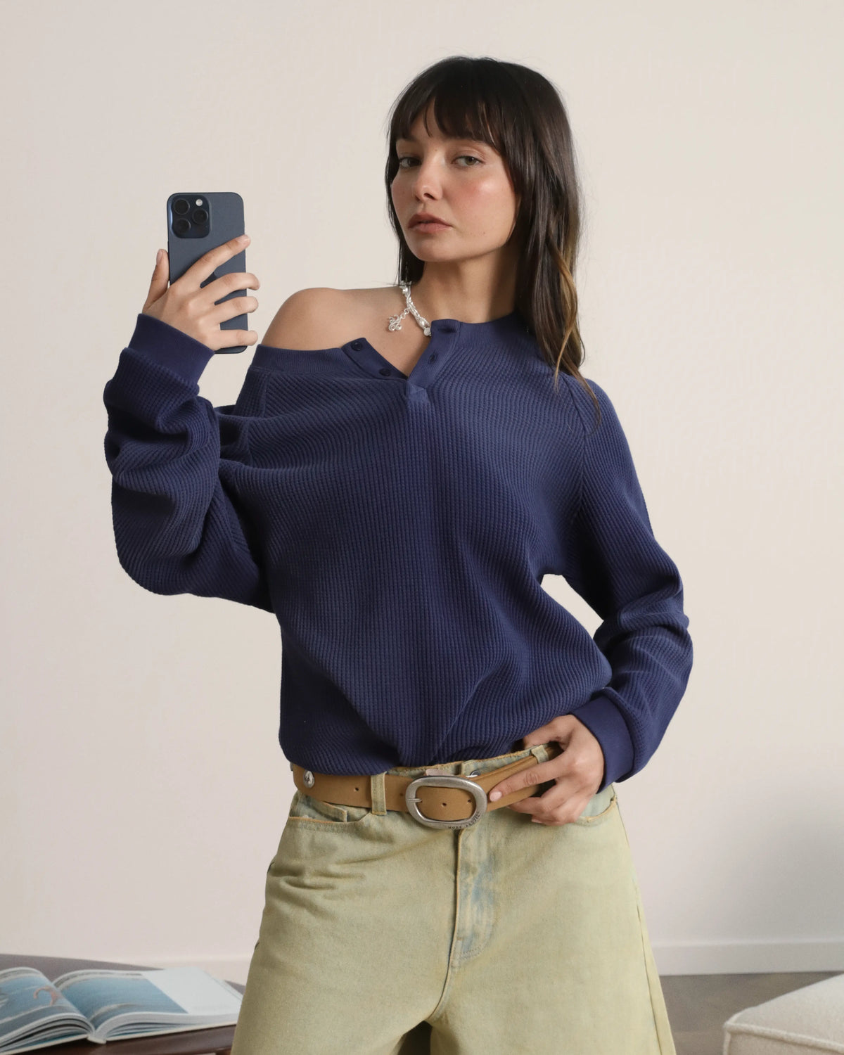 WOMAN [Model is 170cm/5’5” wearing size S]