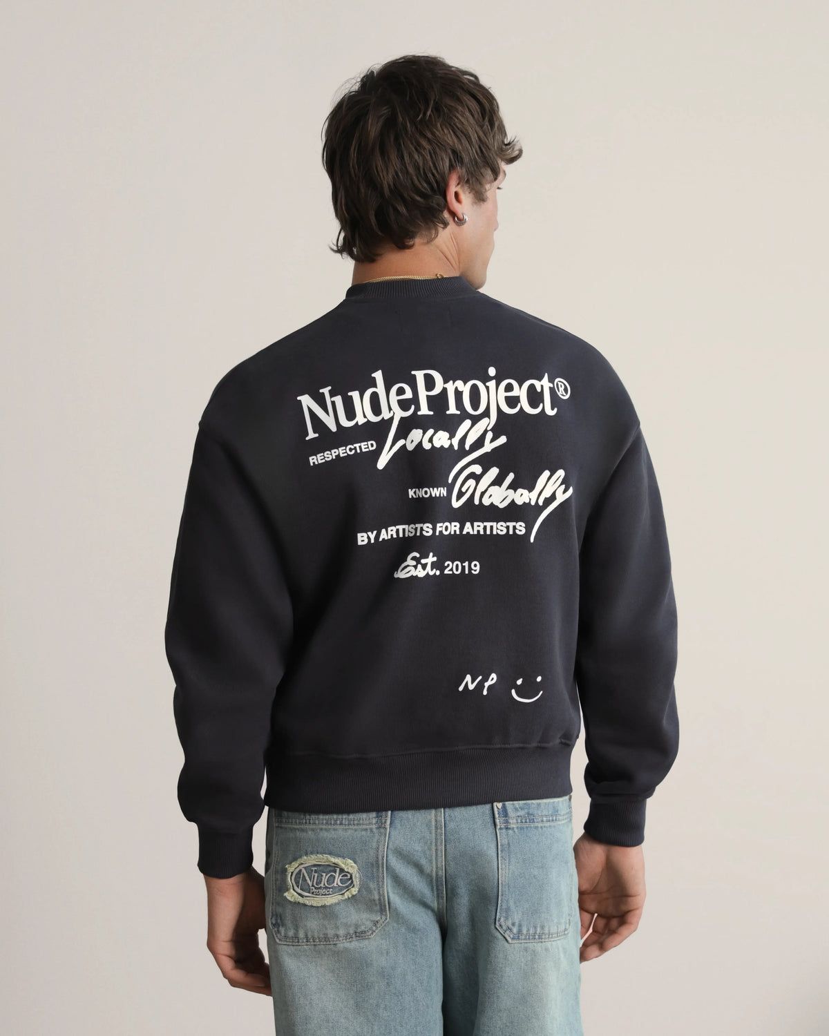 MAN [Model is 187cm/6’1” wearing size M]