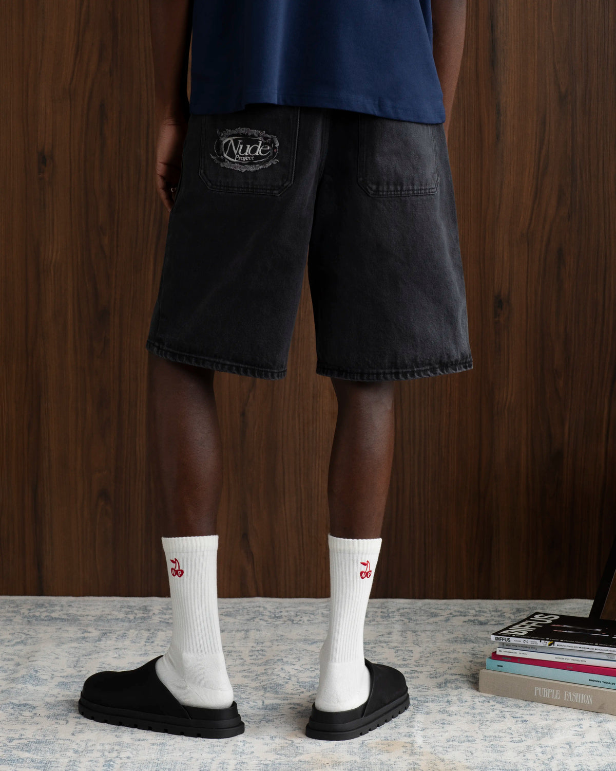 MAN [Model is 189cm/6'2” wearing size M]